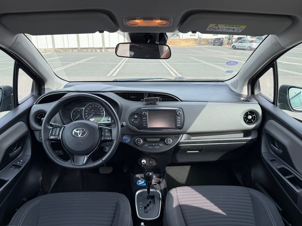 Toyota Yaris 5-Door L avec GPS