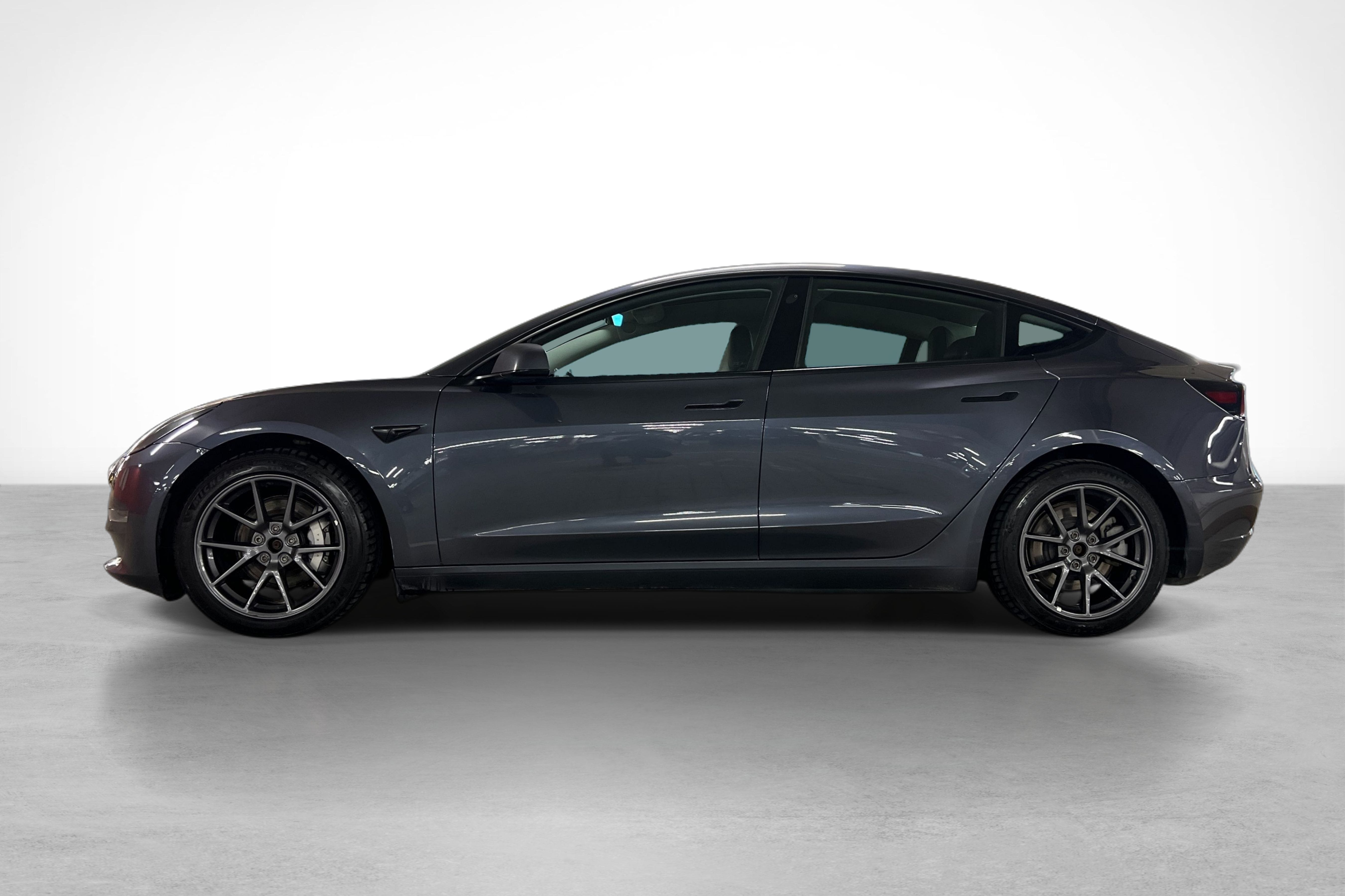 Tesla Model 3 Long Range med Aircondition
