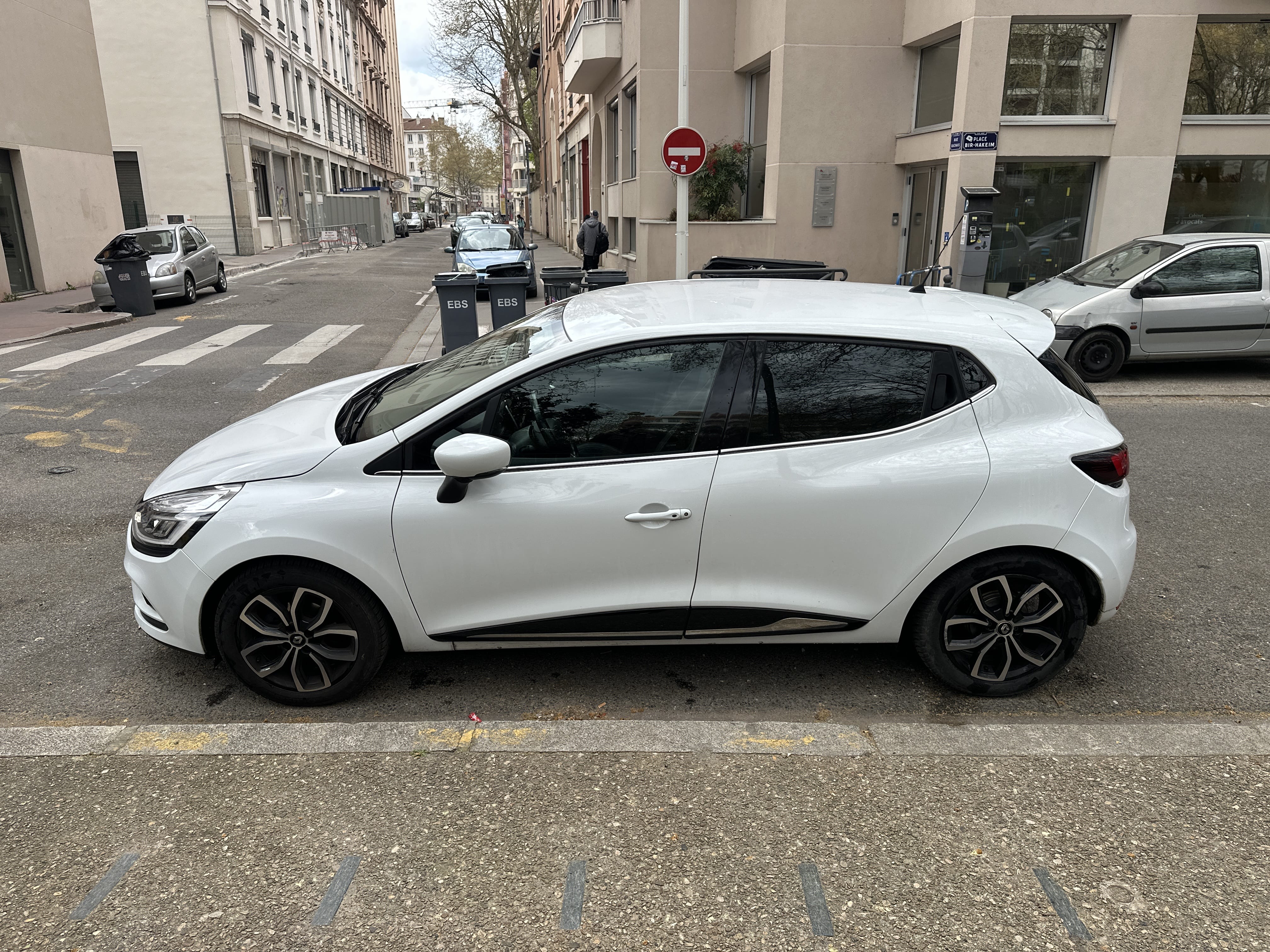 Renault Clio avec Climatisation