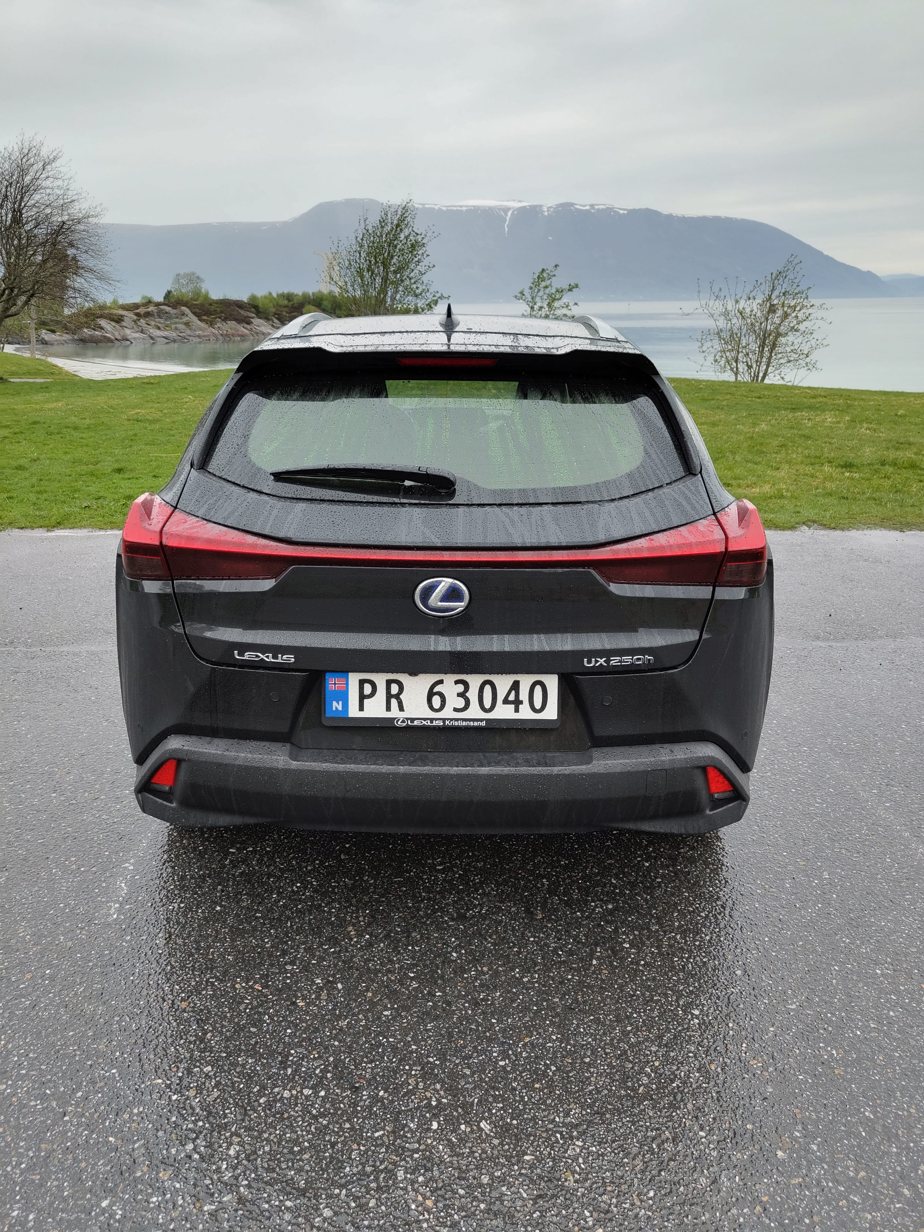 Lexus UX med GPS