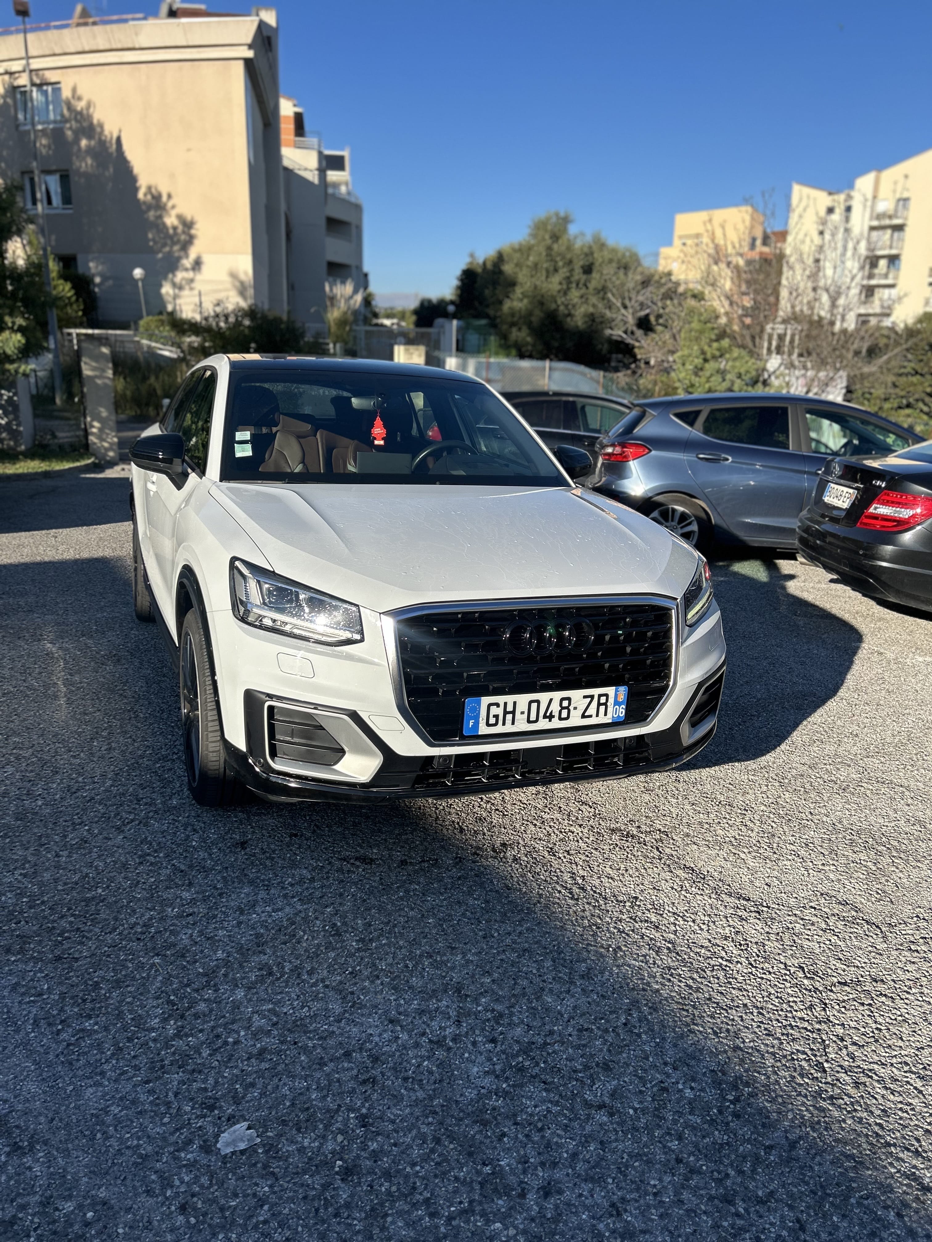 Audi Q2, 2019, Essence 95, automatique
