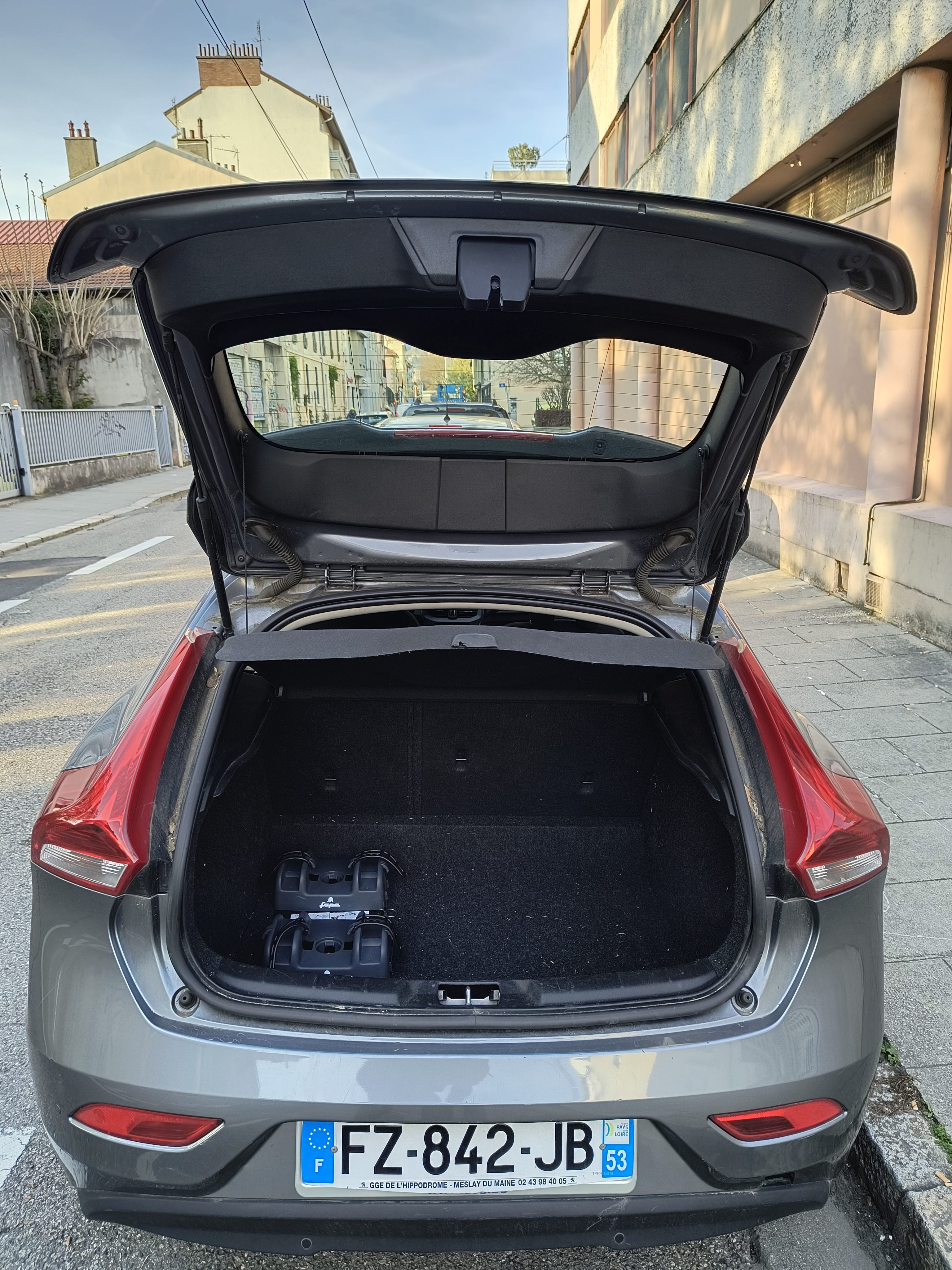 Volvo V40 avec Port USB