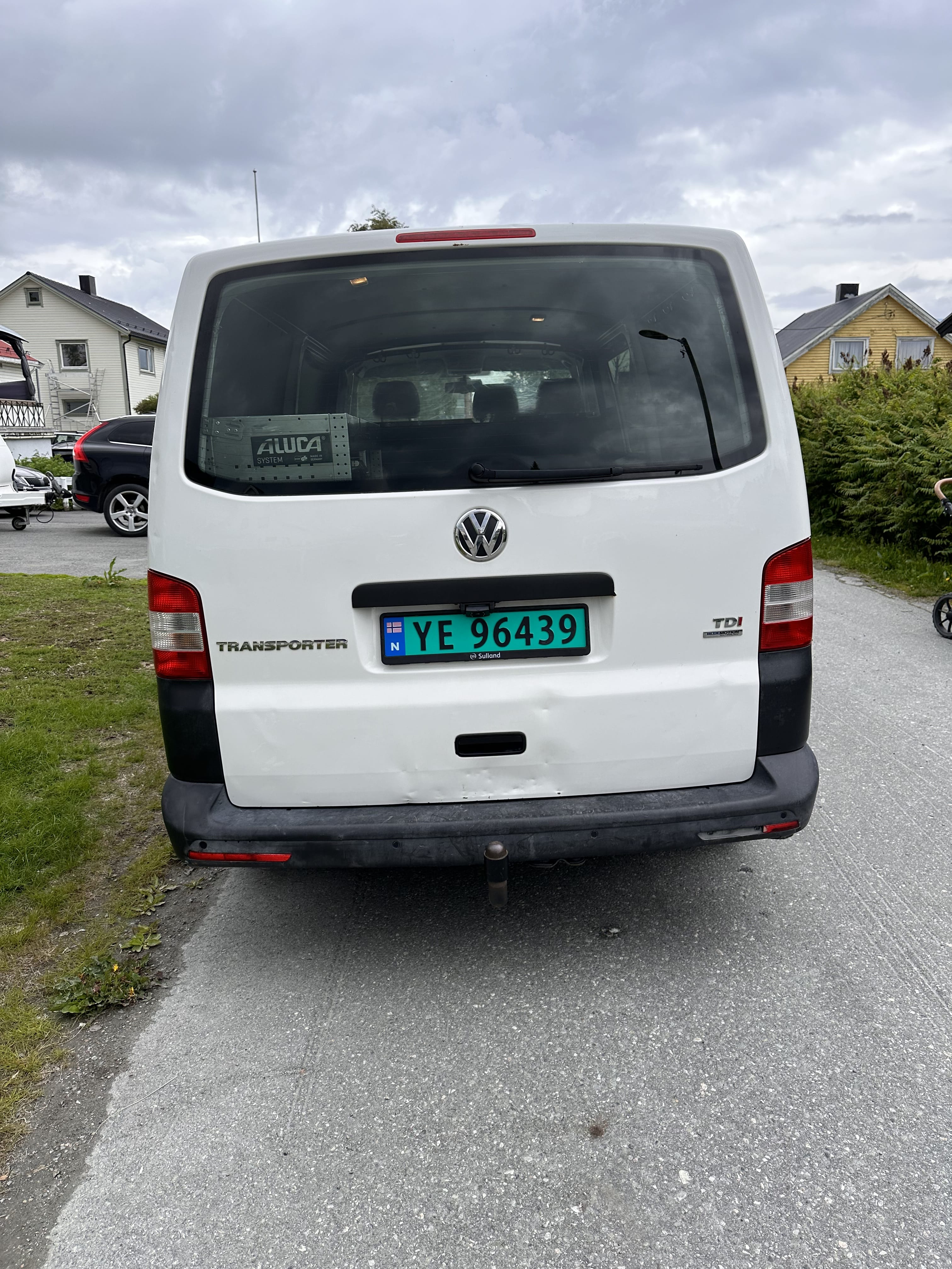 Volkswagen Transporter 2,0 140HK(lang transporter4x4) met Audio- / iPod-ingang