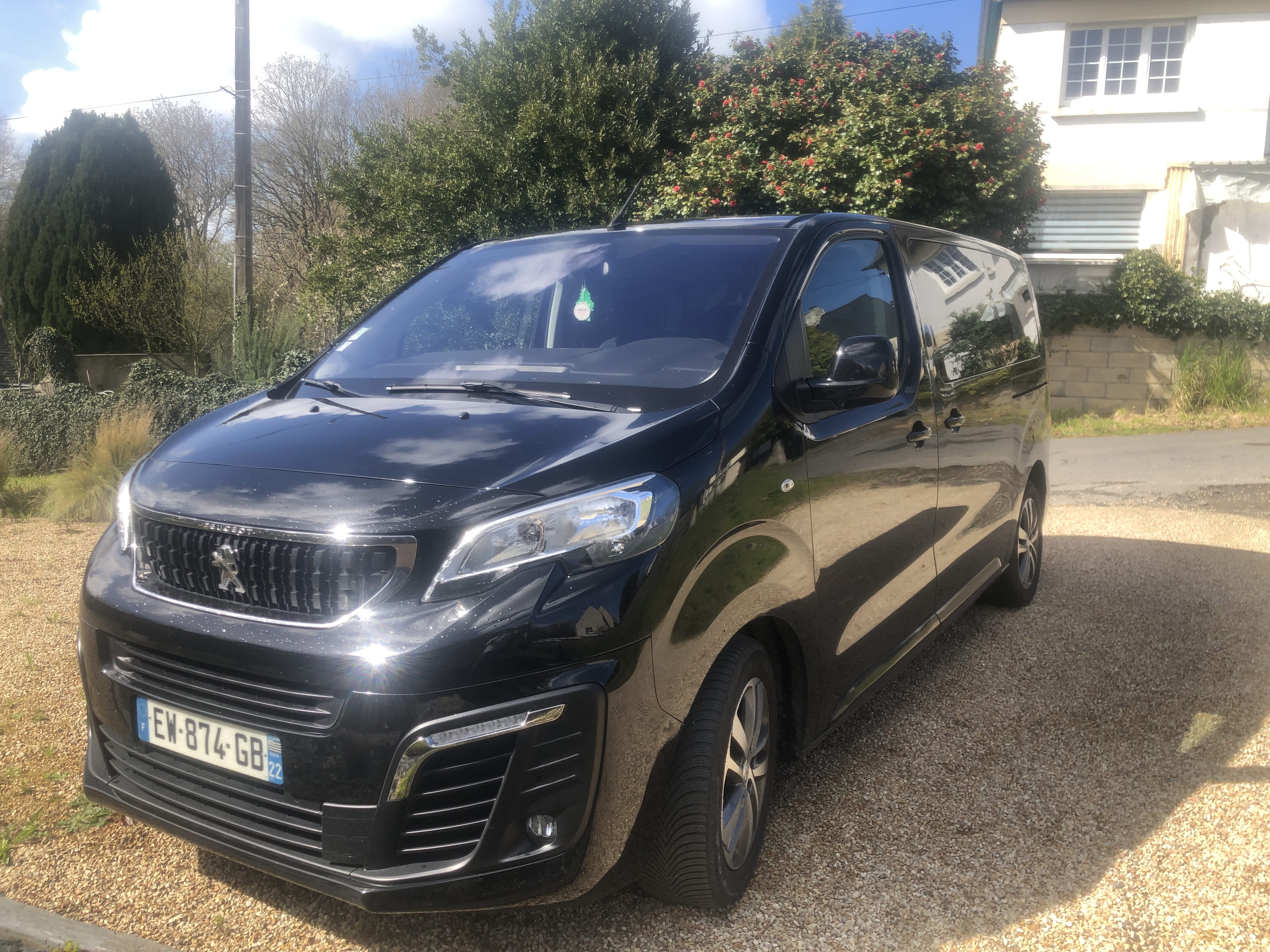 Peugeot Traveller, 2018, Diesel, 8 places