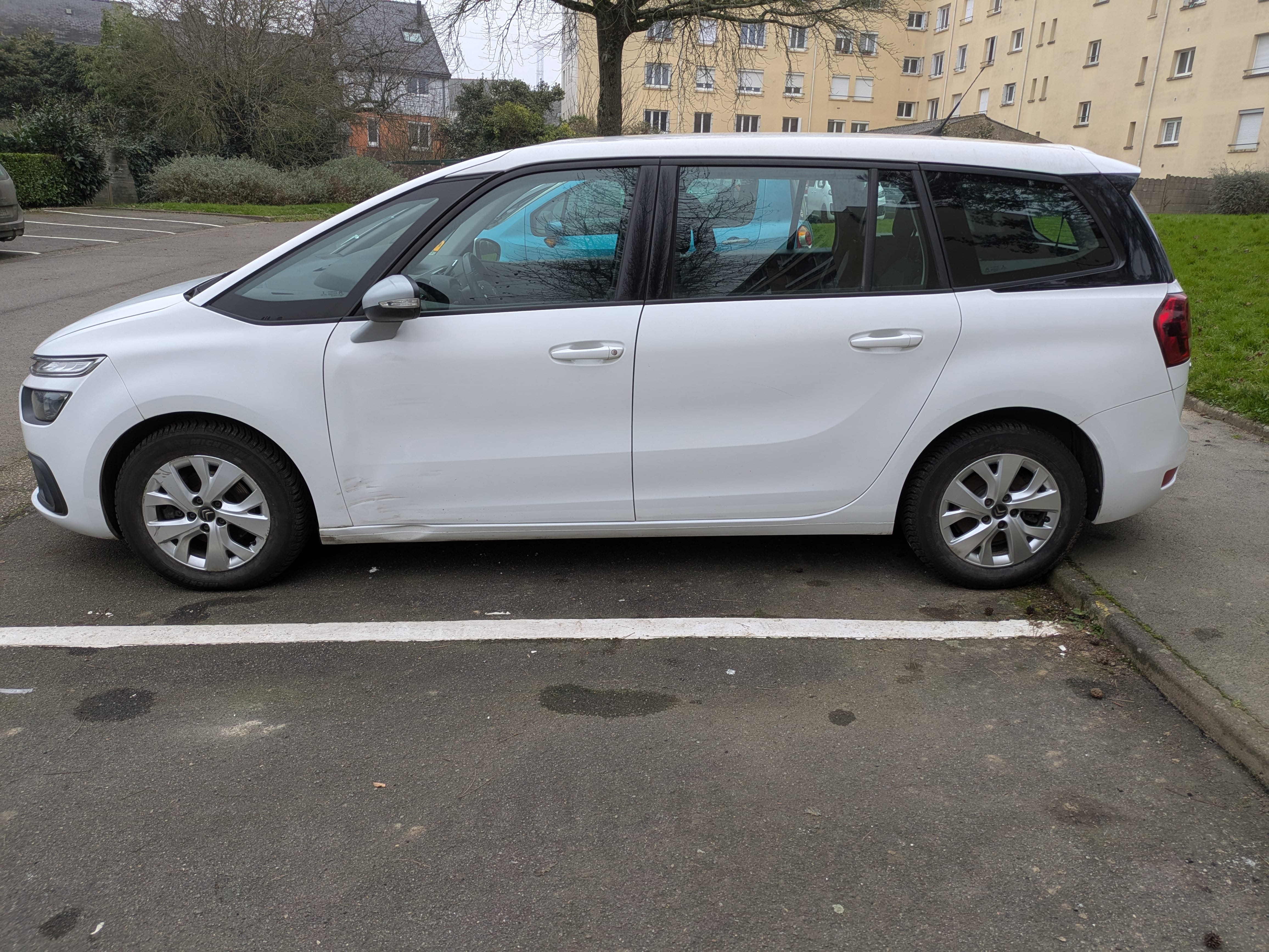 Citroen C4 Grand Picasso  - 7 places avec Climatisation