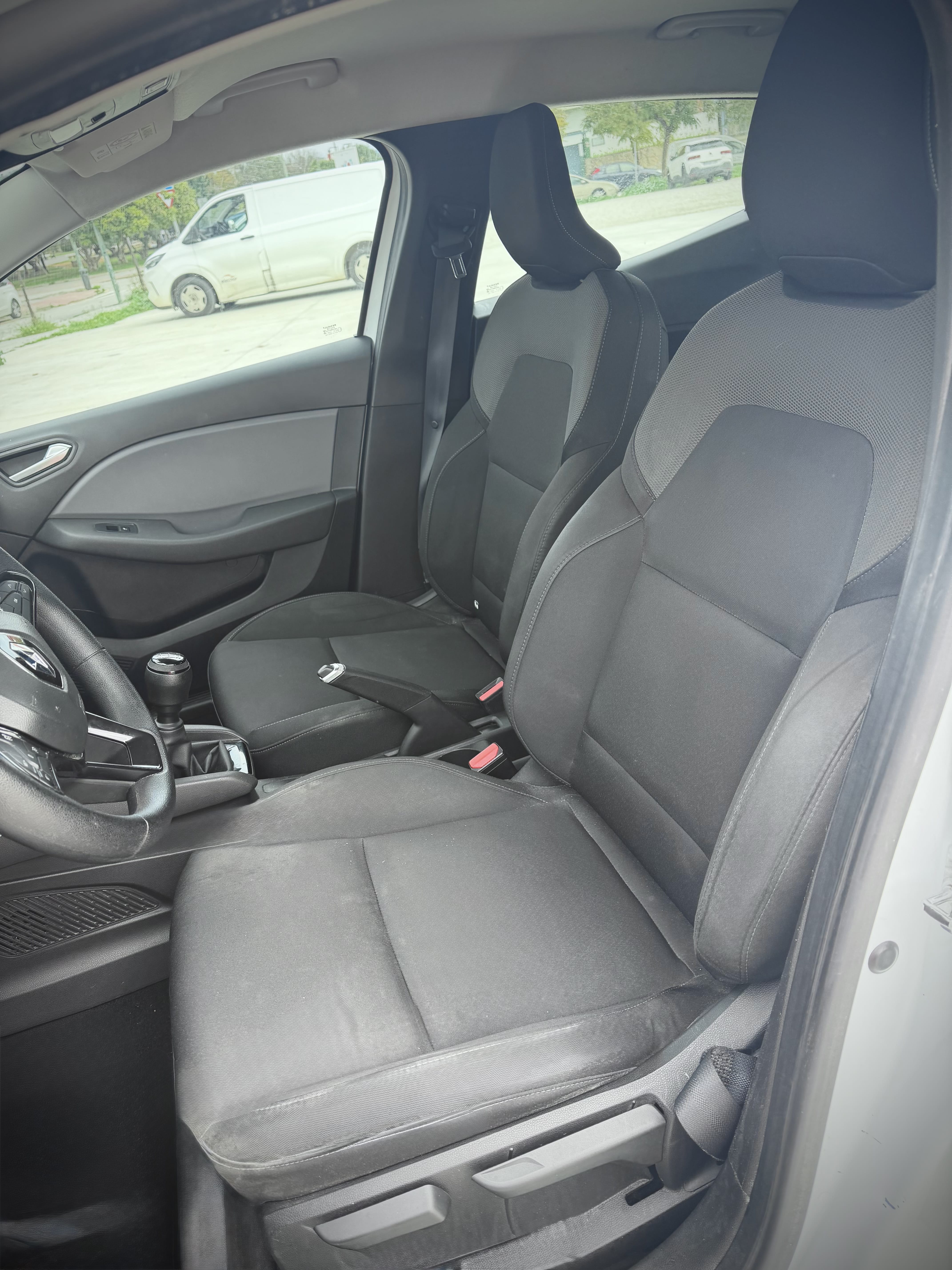 Renault Clio 2021 Gazolina Economica