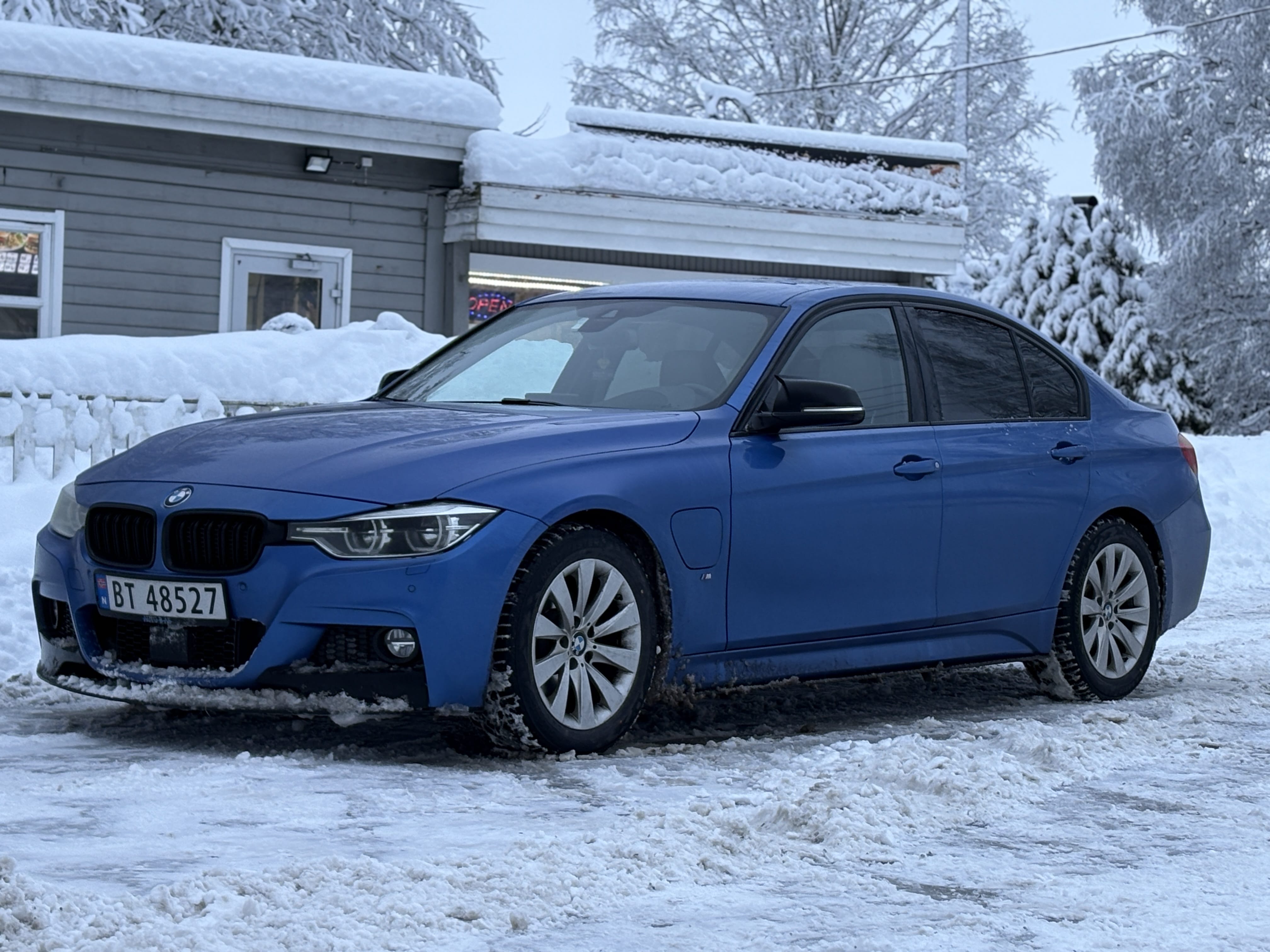 BMW 3-Serie, 2016, Blyfri 95 / Electric (hybrid), automatic