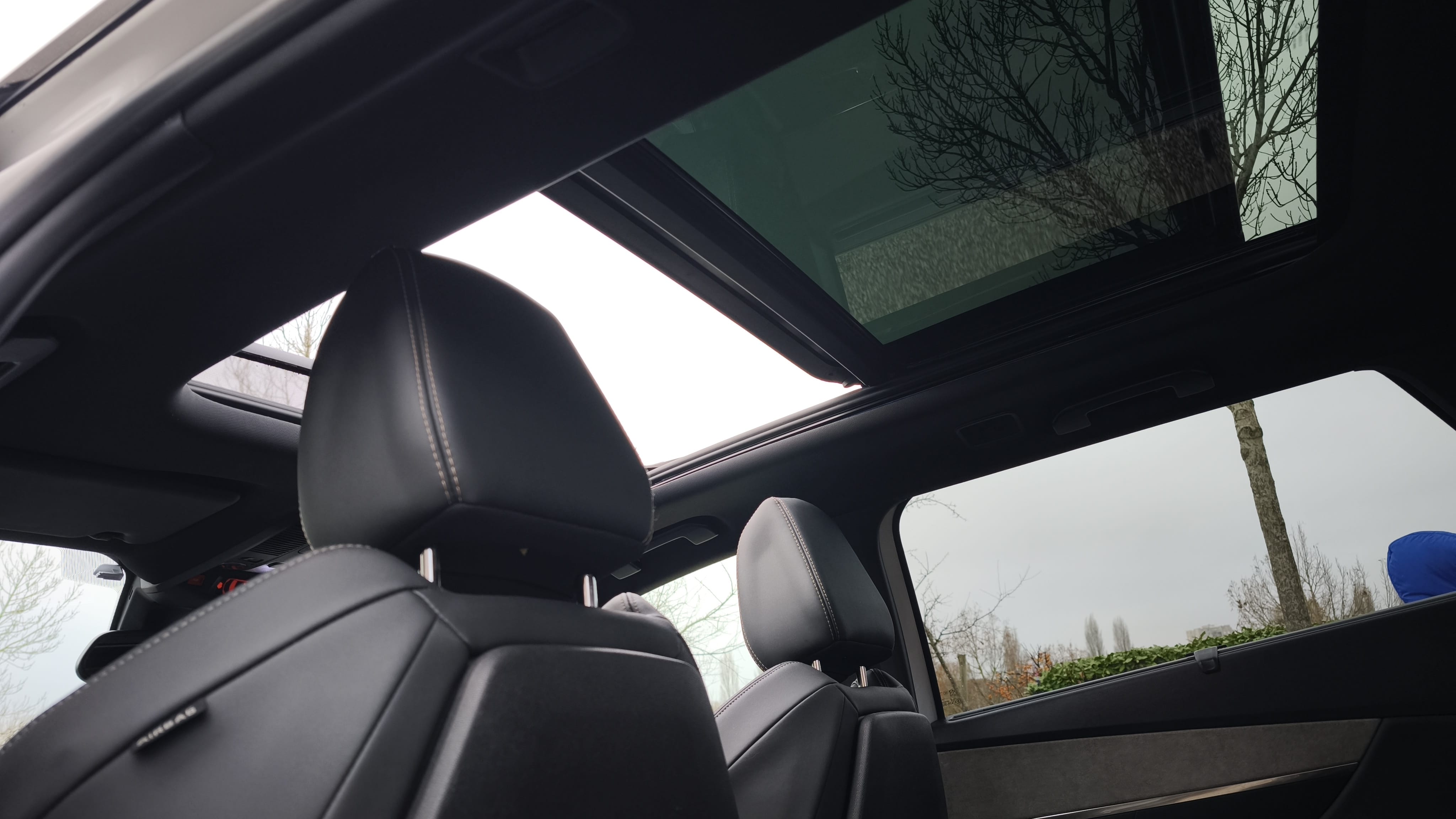 Peugeot 5008  GT 7 places 180ch avec GPS