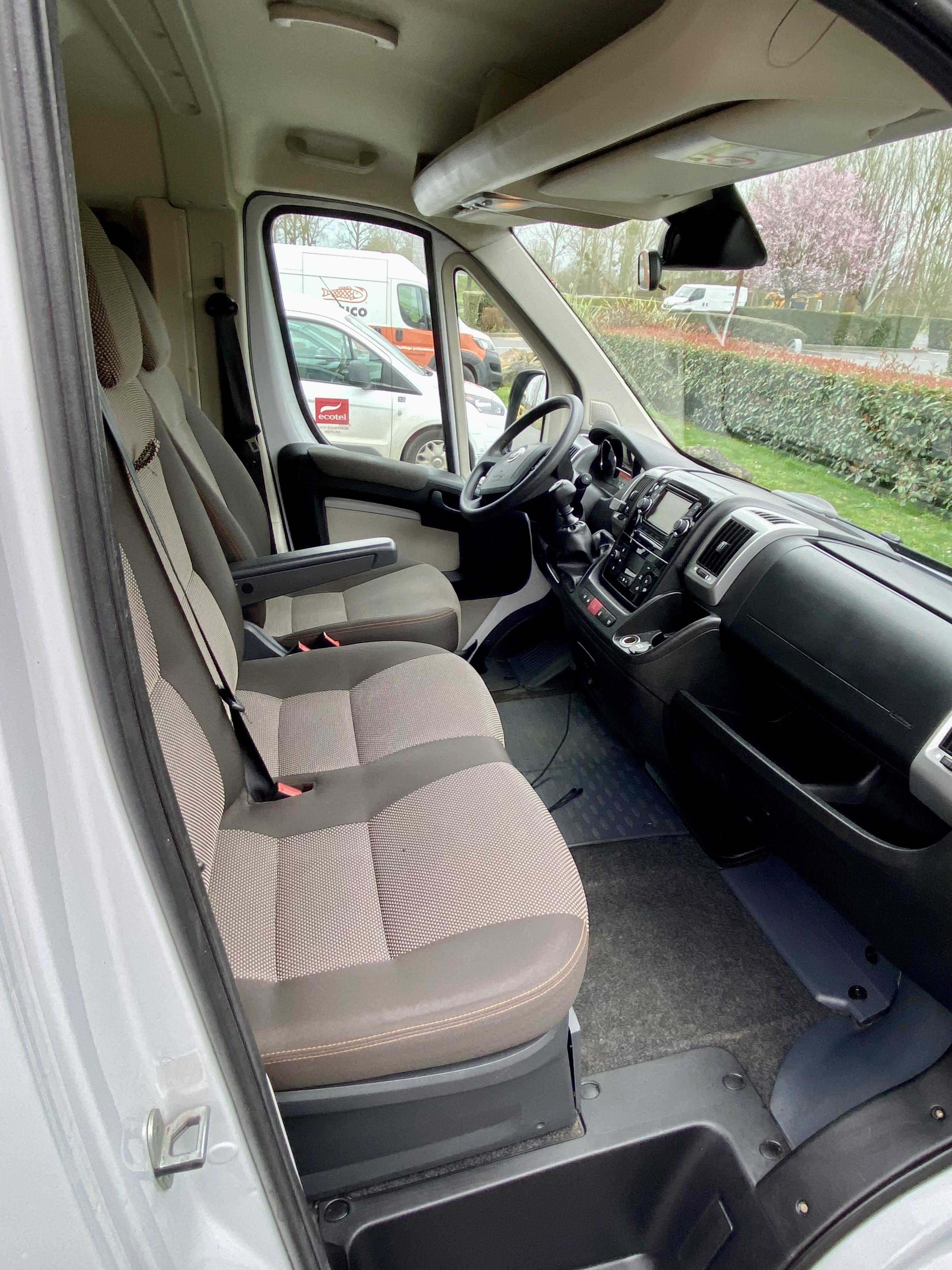 Fiat Ducato My Combi 2,3l 130cv avec Pneus neige
