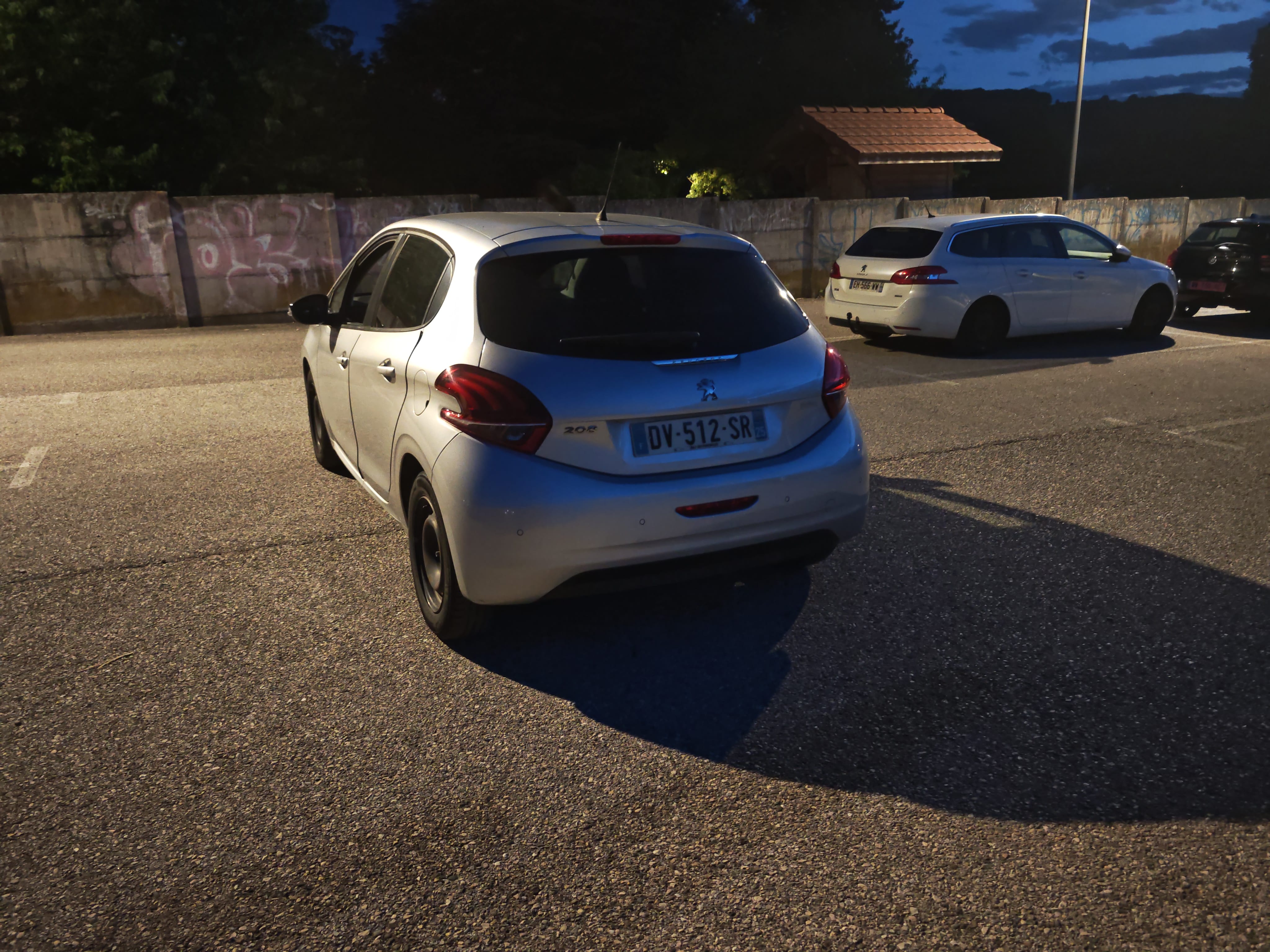Peugeot 208 avec Régulateur de vitesse