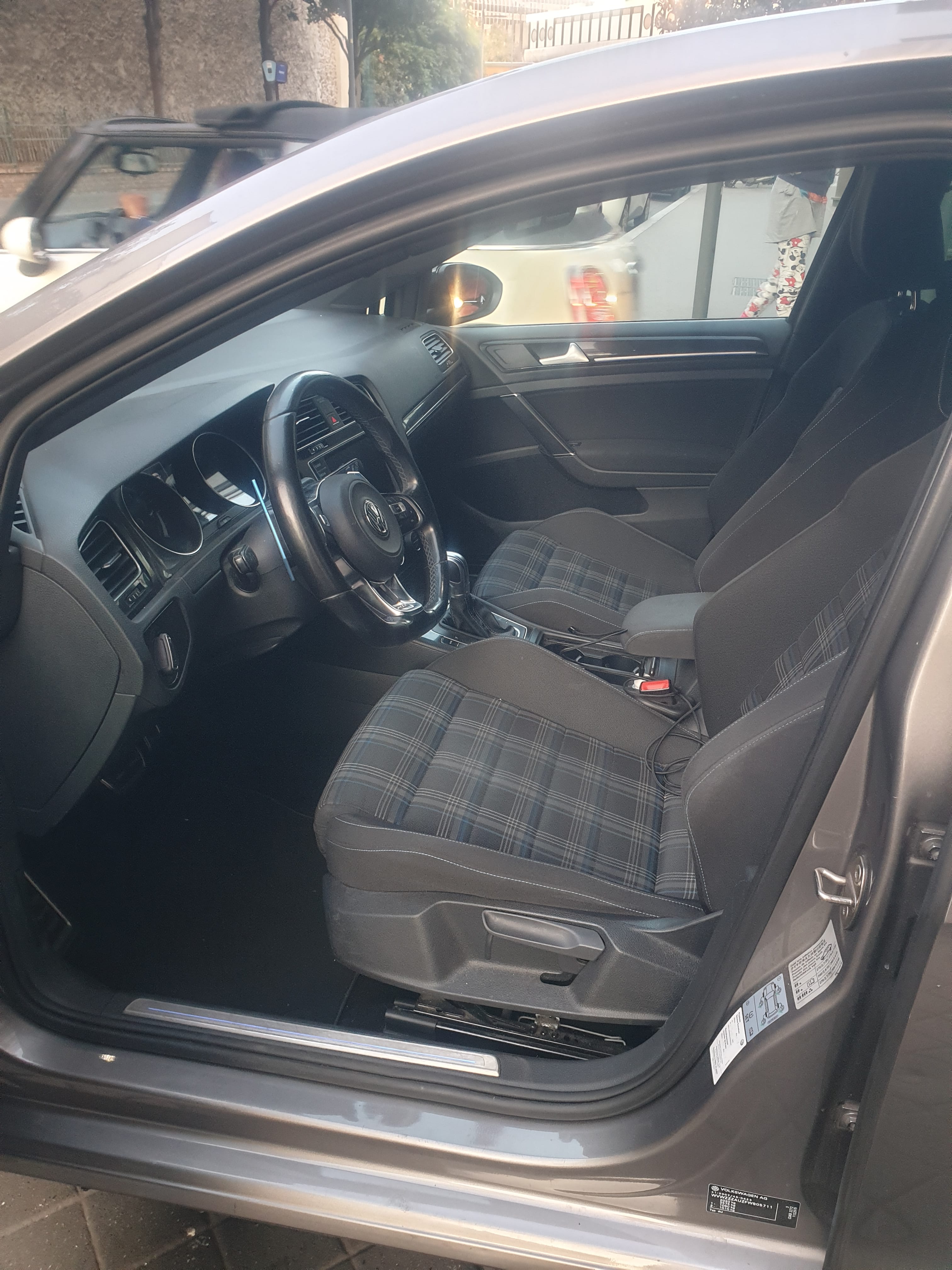 Volkswagen Golf GTE avec Régulateur de vitesse