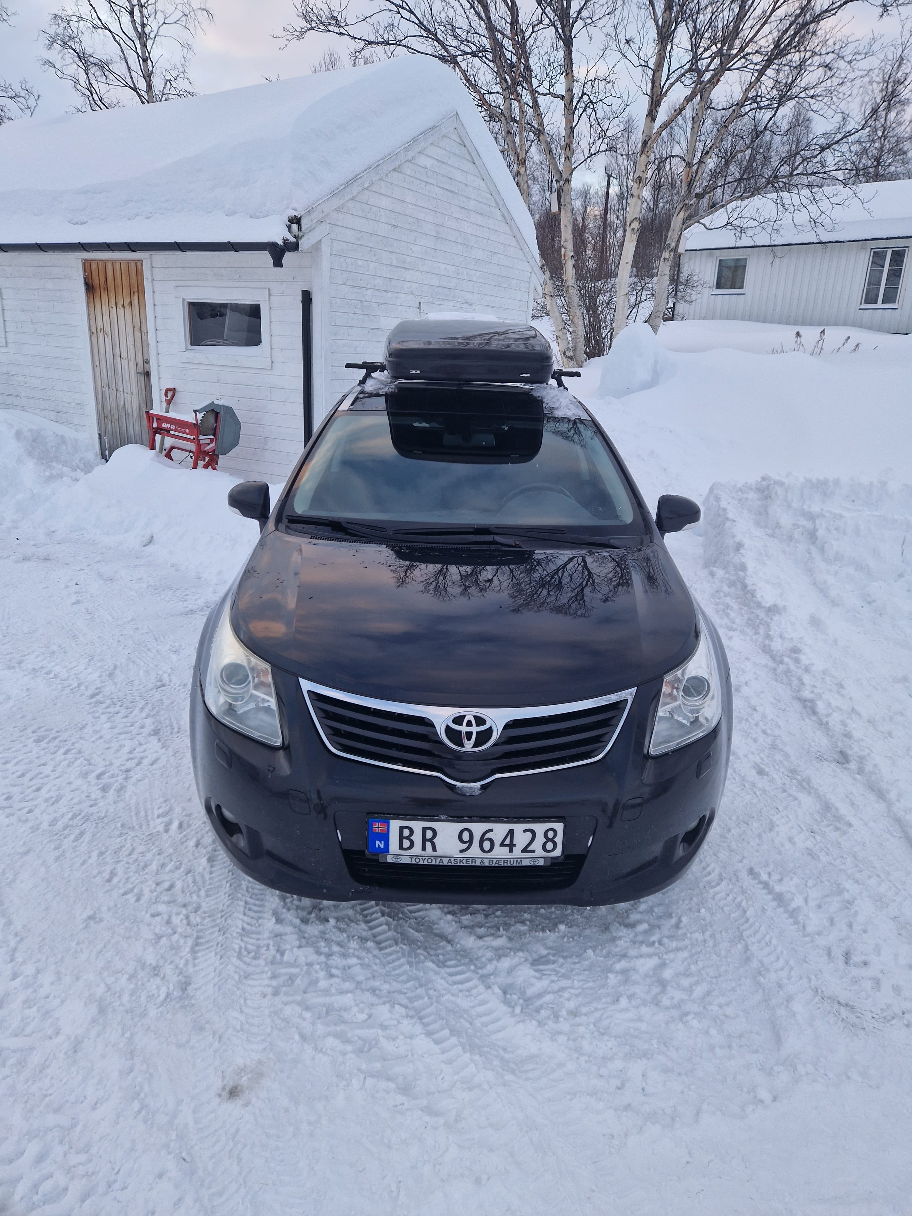 Toyota Avensis med Vinterdekk