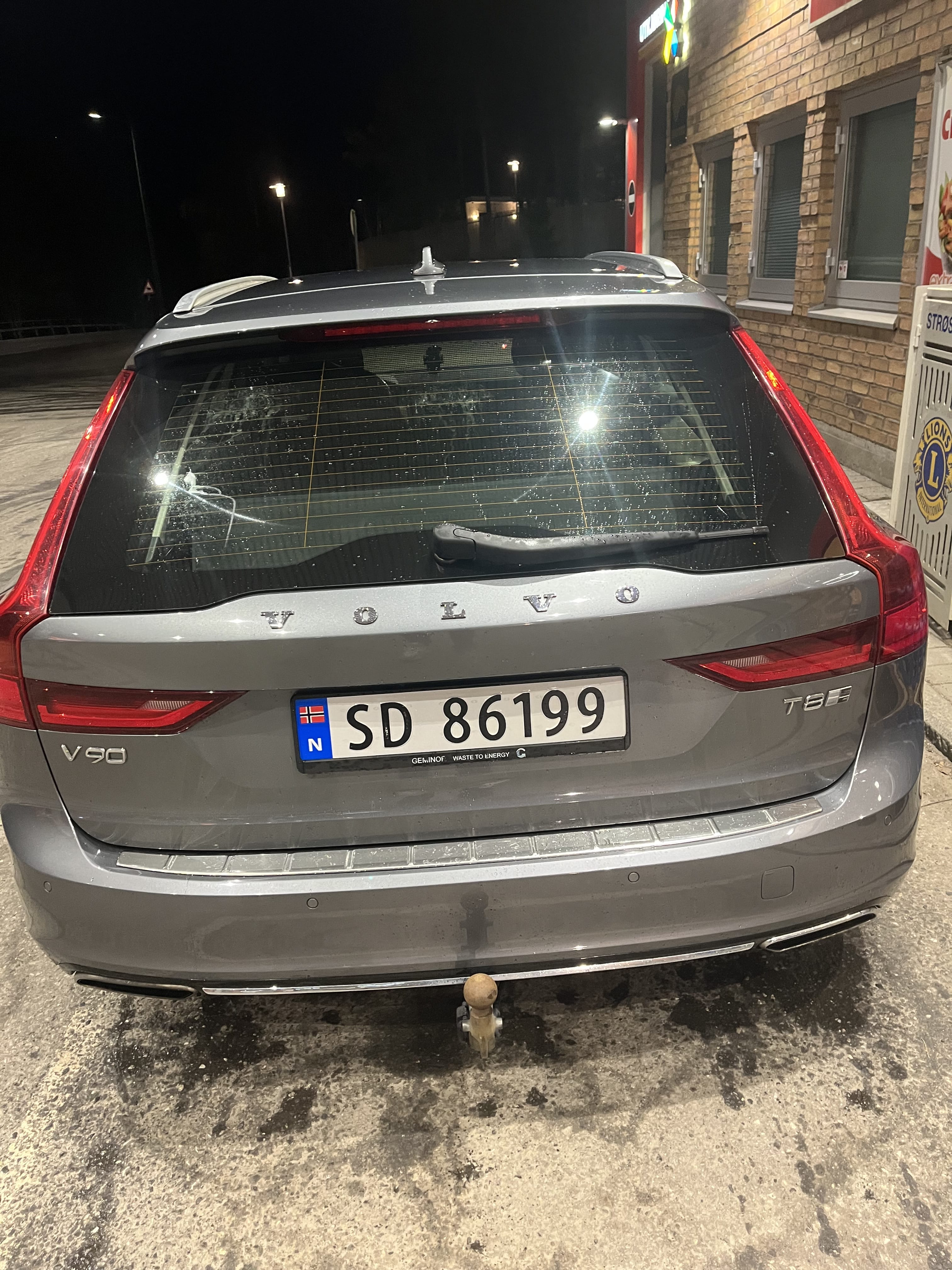 Volvo V90 T8 Twin Engine med Firehjulstrekk