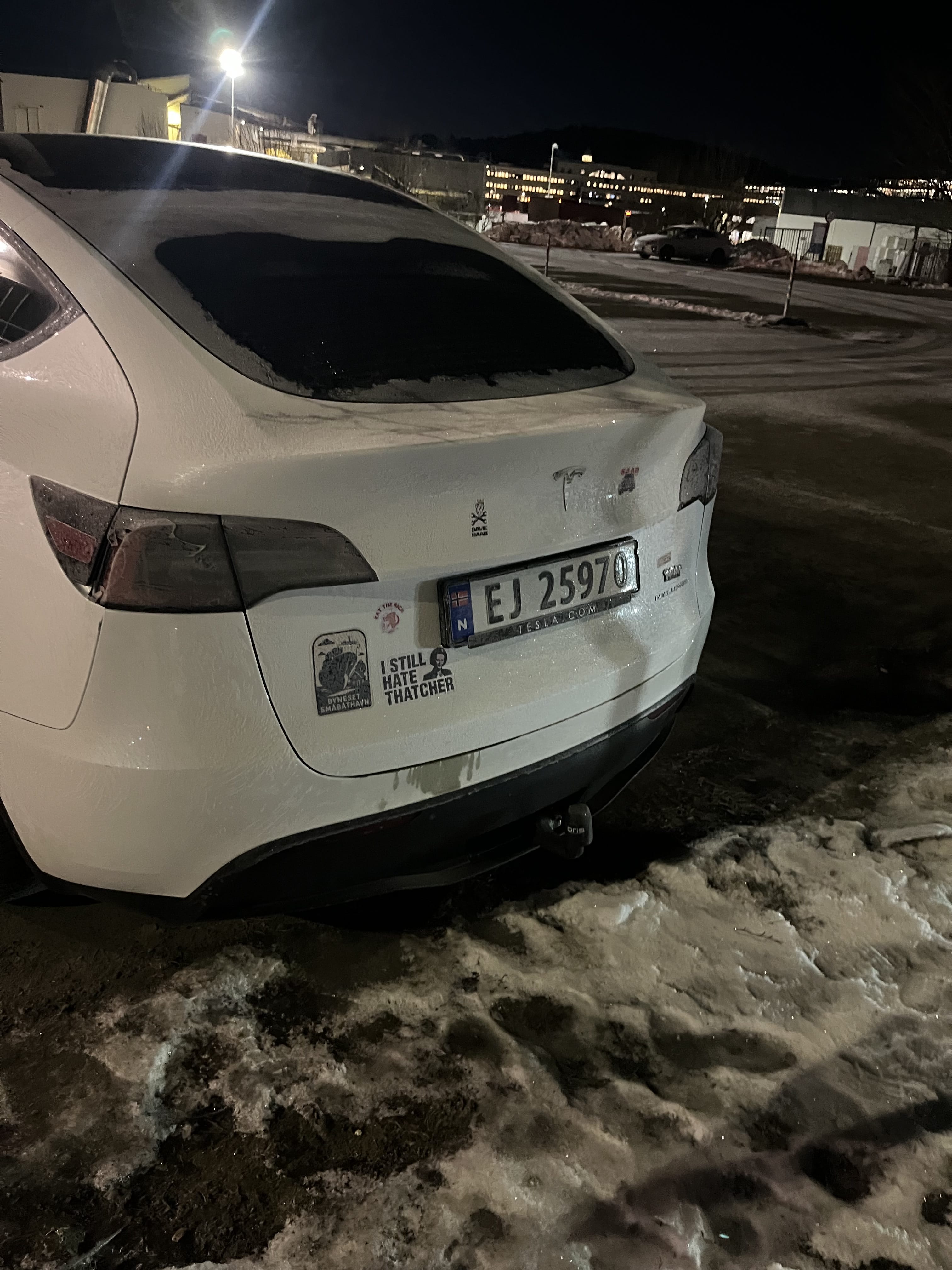 Tesla Model Y Long Range med Cruisekontroll