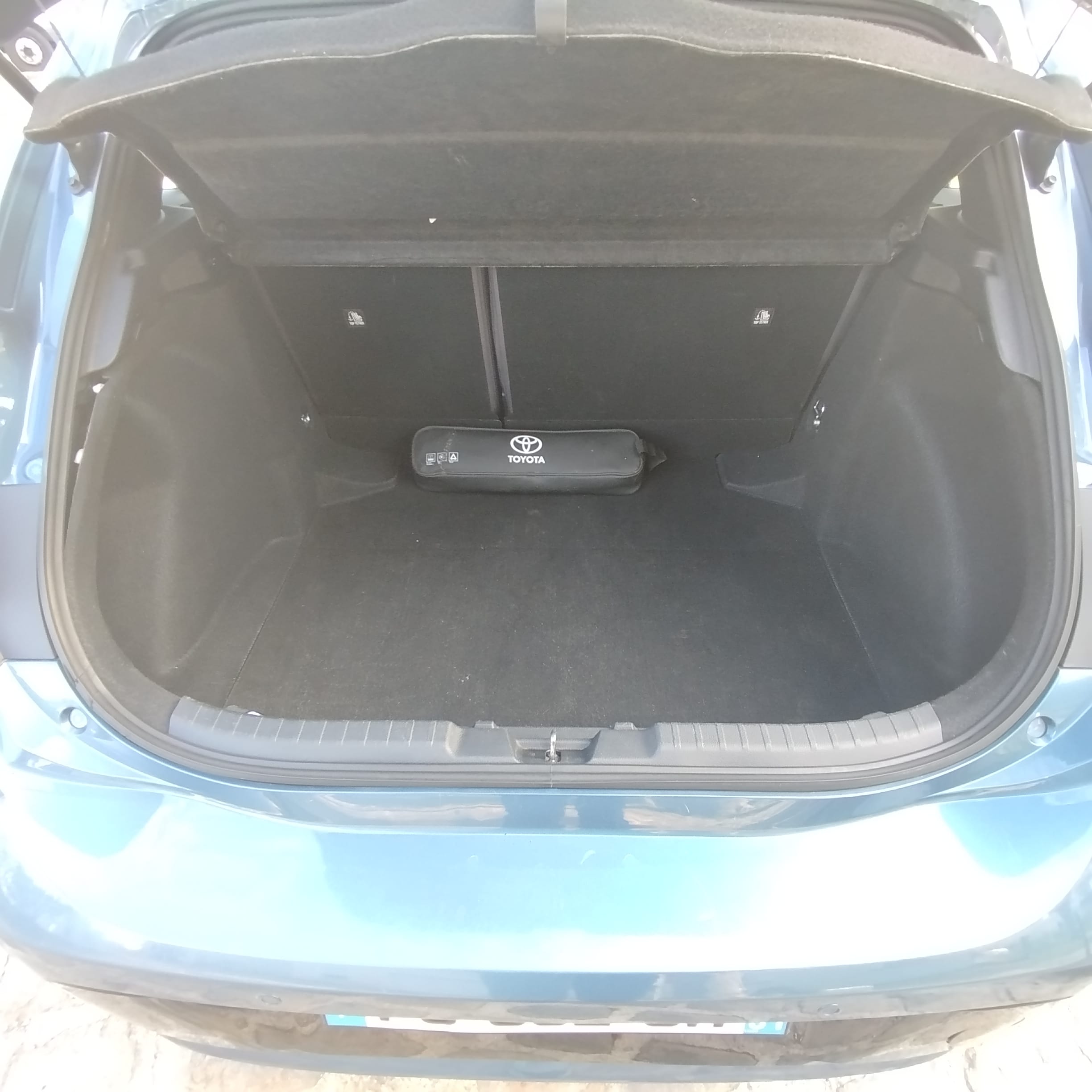 Toyota Corolla Hybride avec Siège bébé