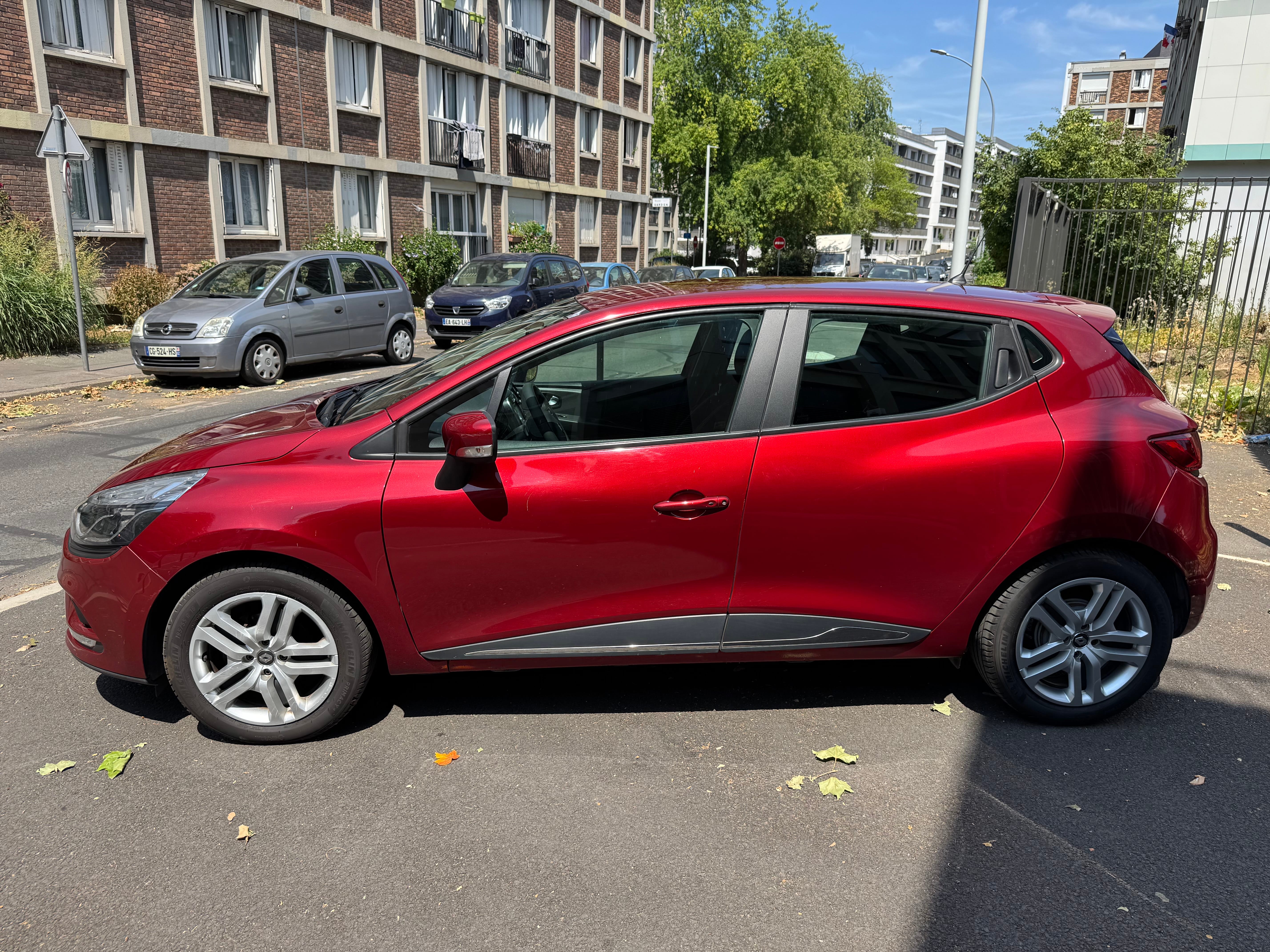 Renault Clio avec Climatisation