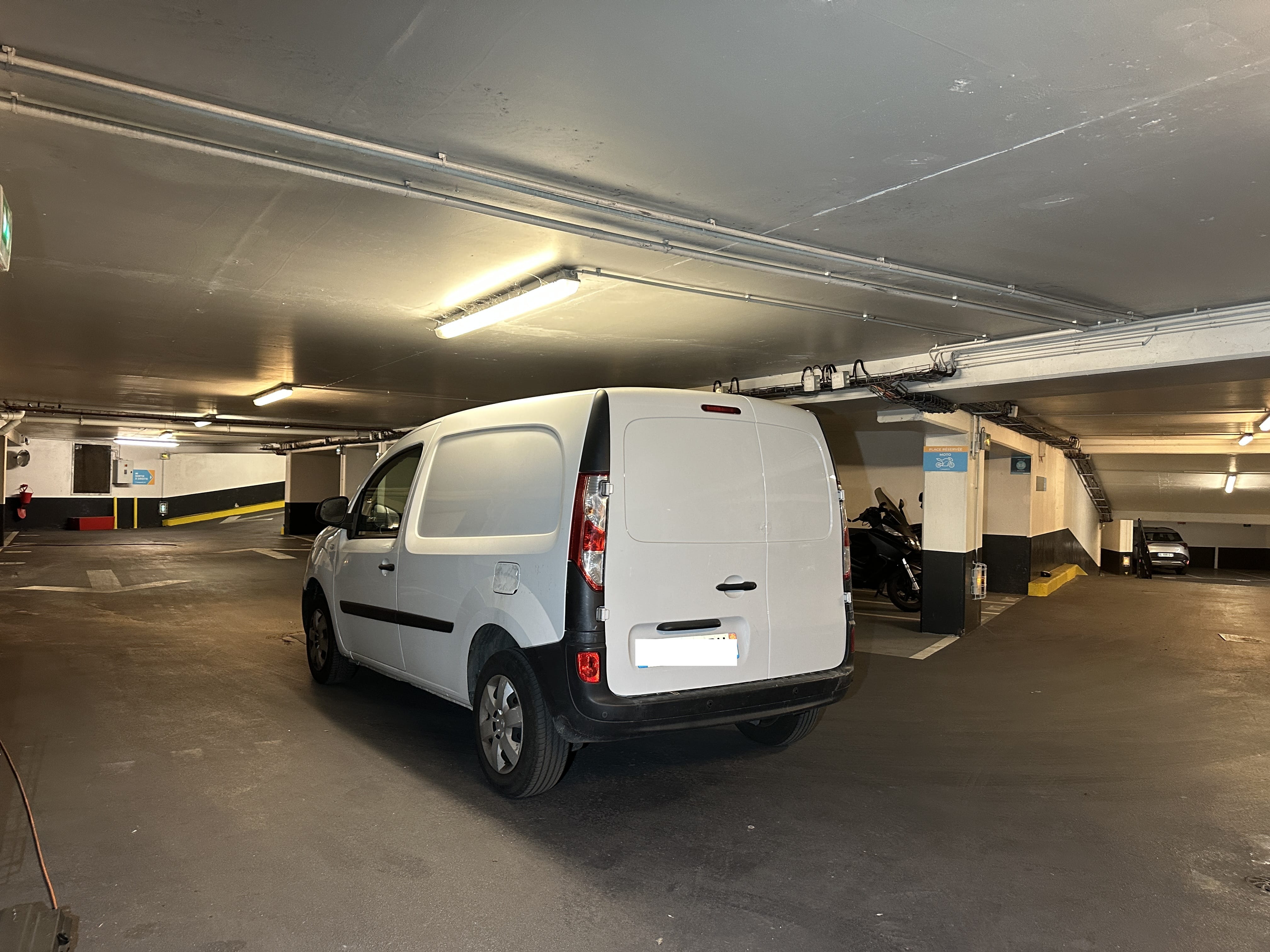 Renault Kangoo Express FQ205 KANGOO avec Entrée audio / iPod