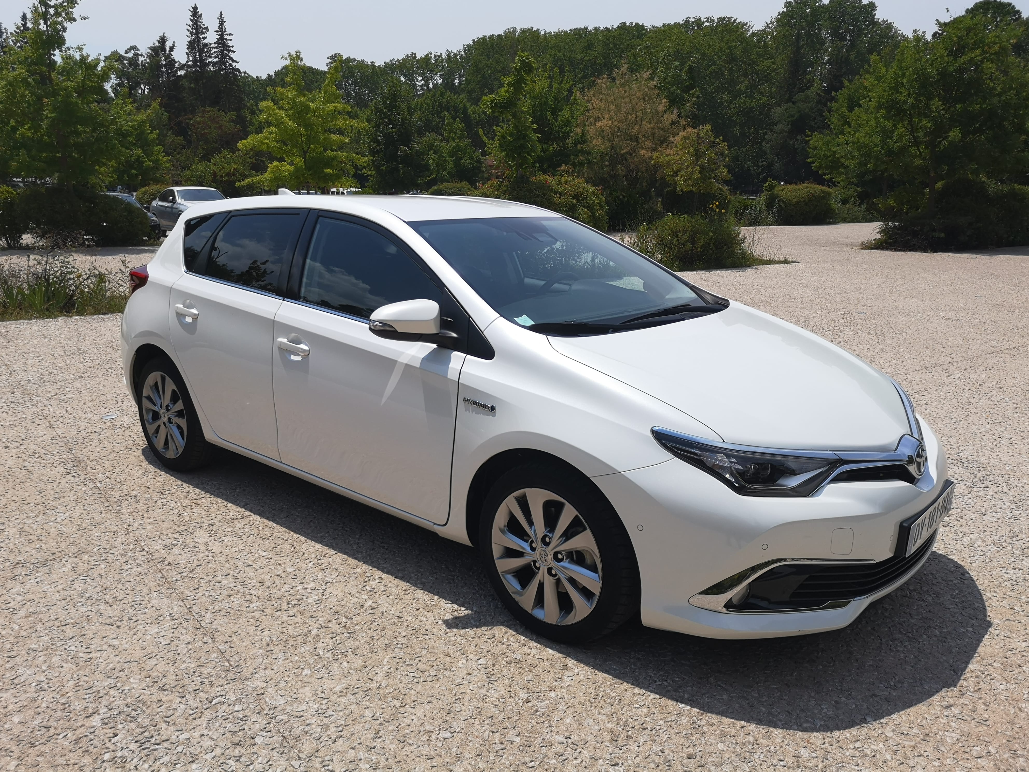 Toyota Auris Hybrid 136 HSD Automatique, 2015, Essence 95 / Électrique (hybride), automatique