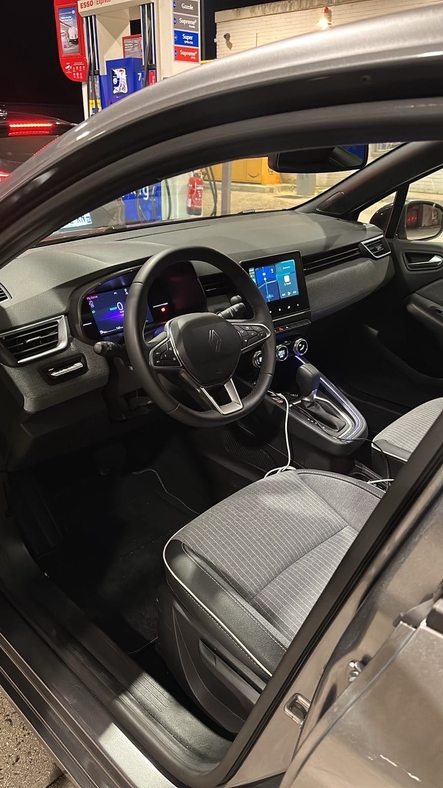 Renault Clio E-tech avec Climatisation