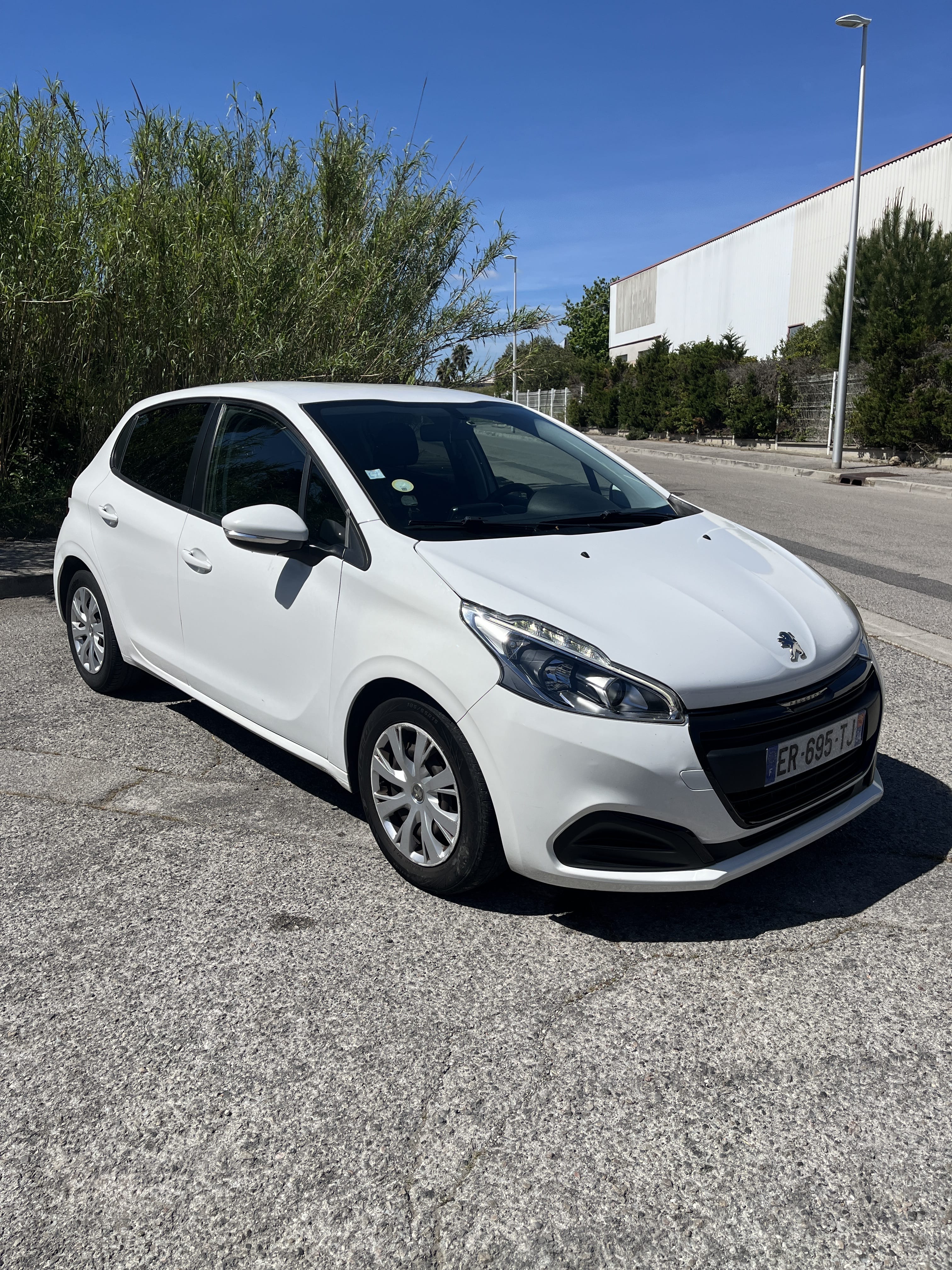 Peugeot 208, 2017, Diesel