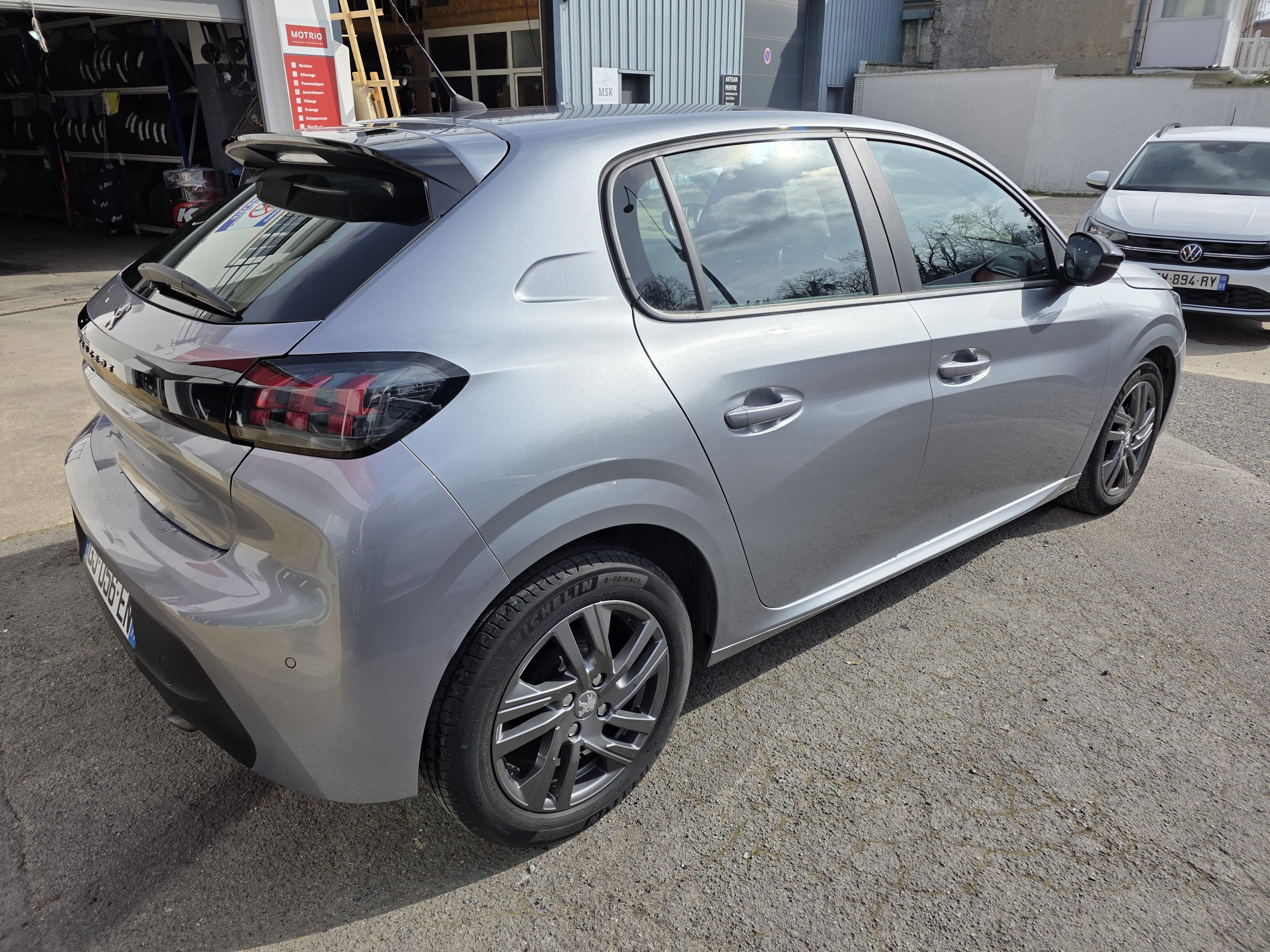 Peugeot 208 avec Régulateur de vitesse