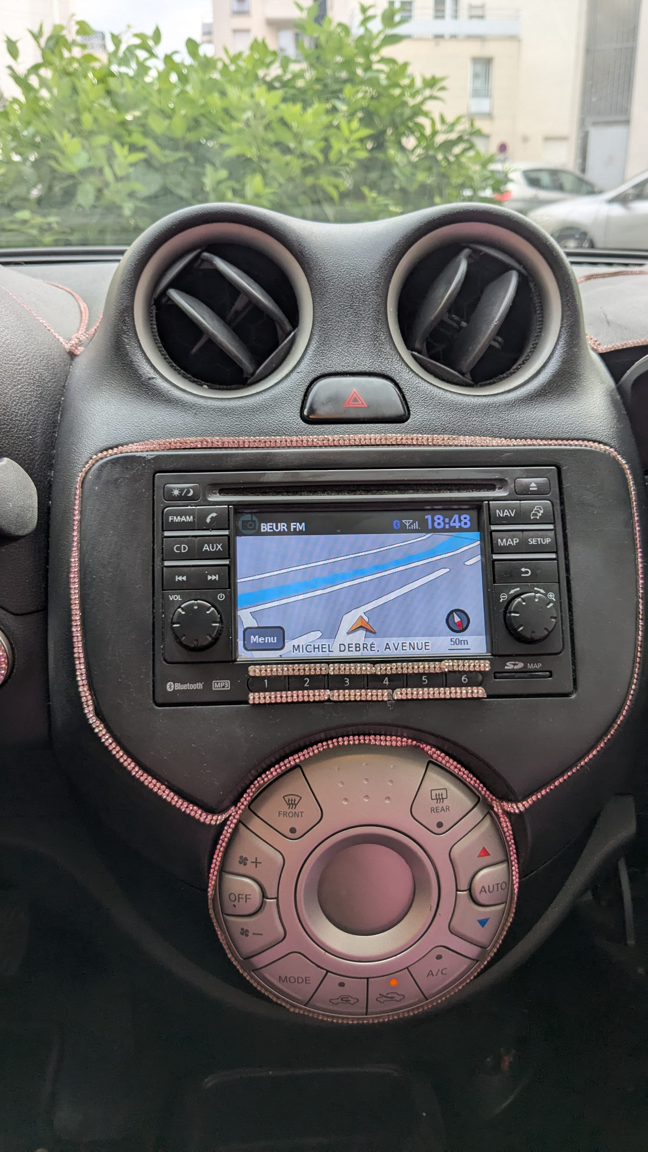 Nissan Micra avec Entrée audio / iPod