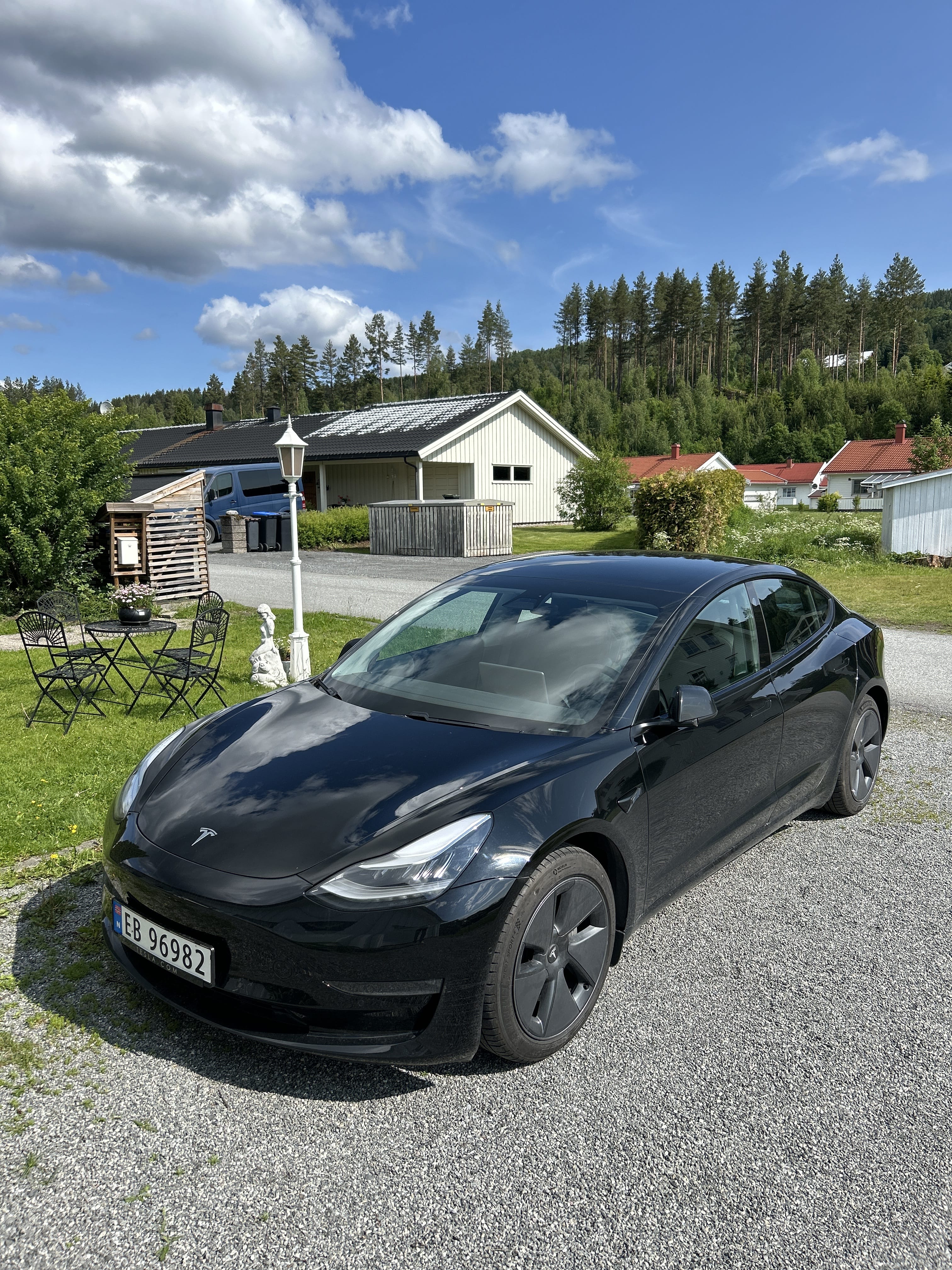 Tesla Model 3 Long Range med Tilhengerfeste