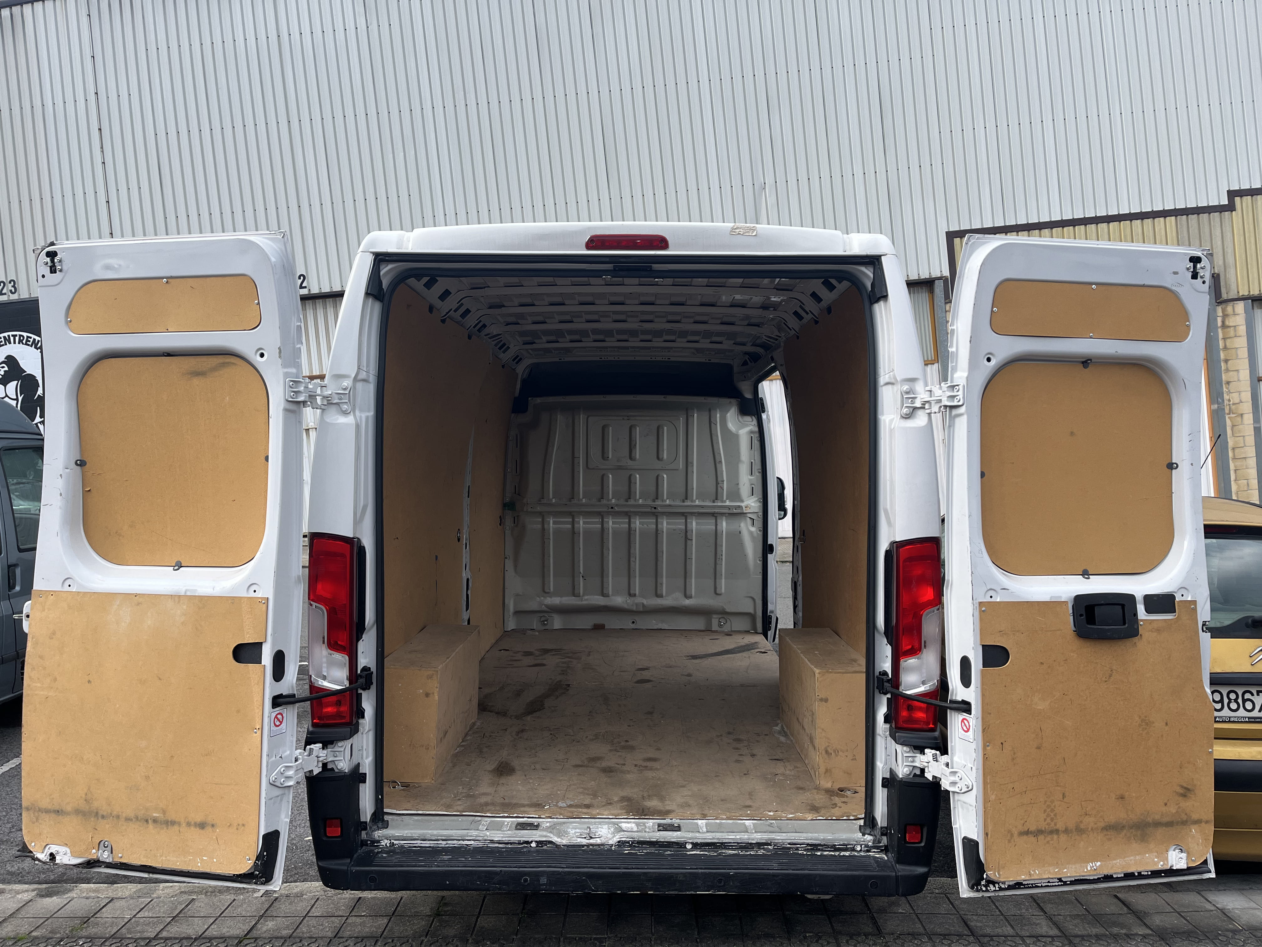 Opel Movano con Audio Bluetooth