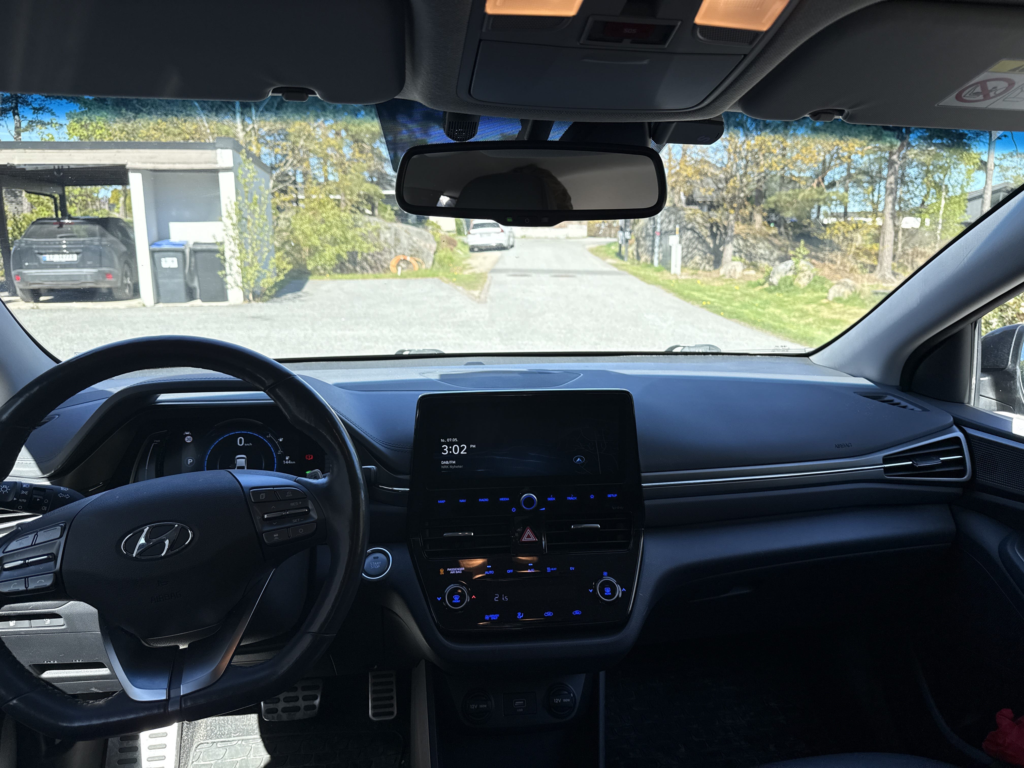 Hyundai Ioniq med GPS