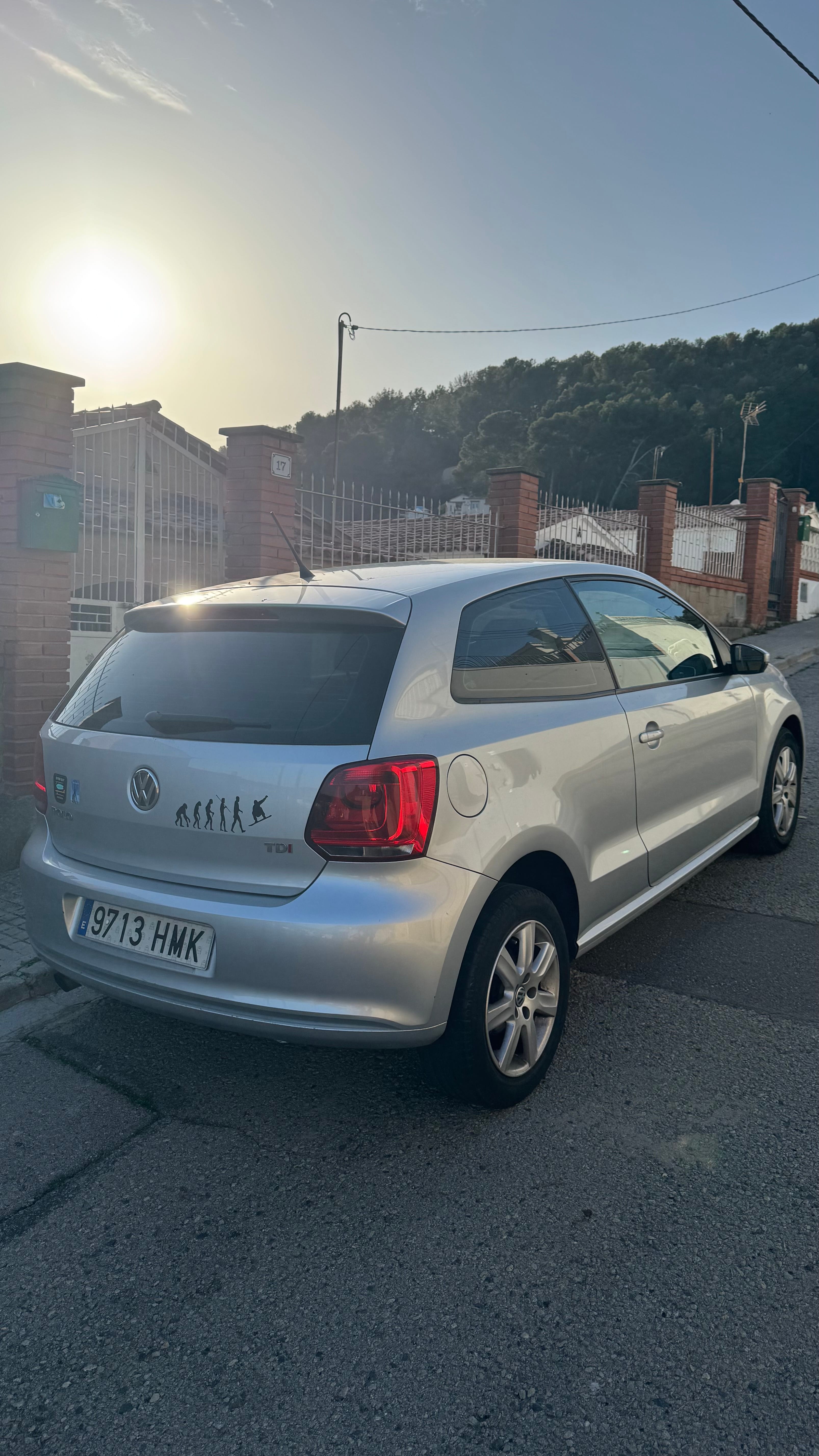 Volkswagen Polo 1.6 TDI 105cv con Control de velocidad