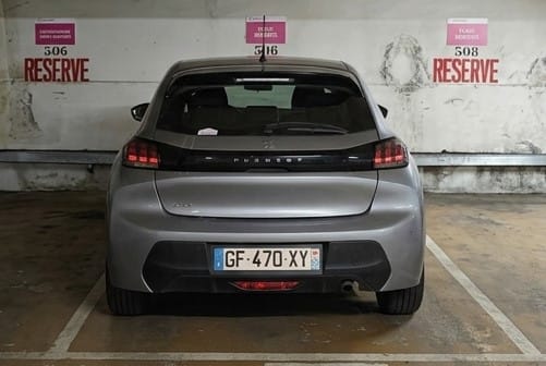 Peugeot 208 with GPS