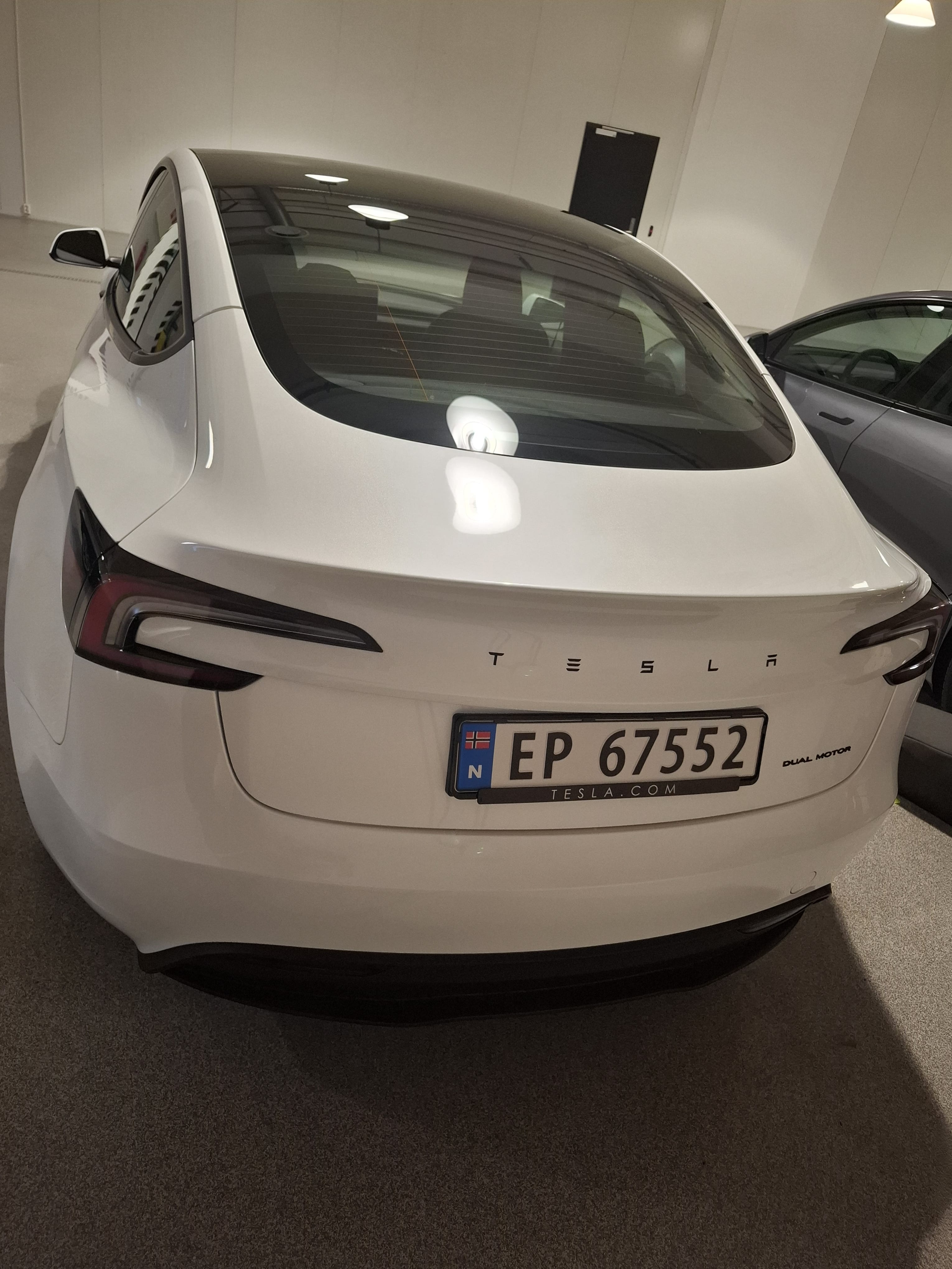 Tesla Model 3 Long Range with Baby seat