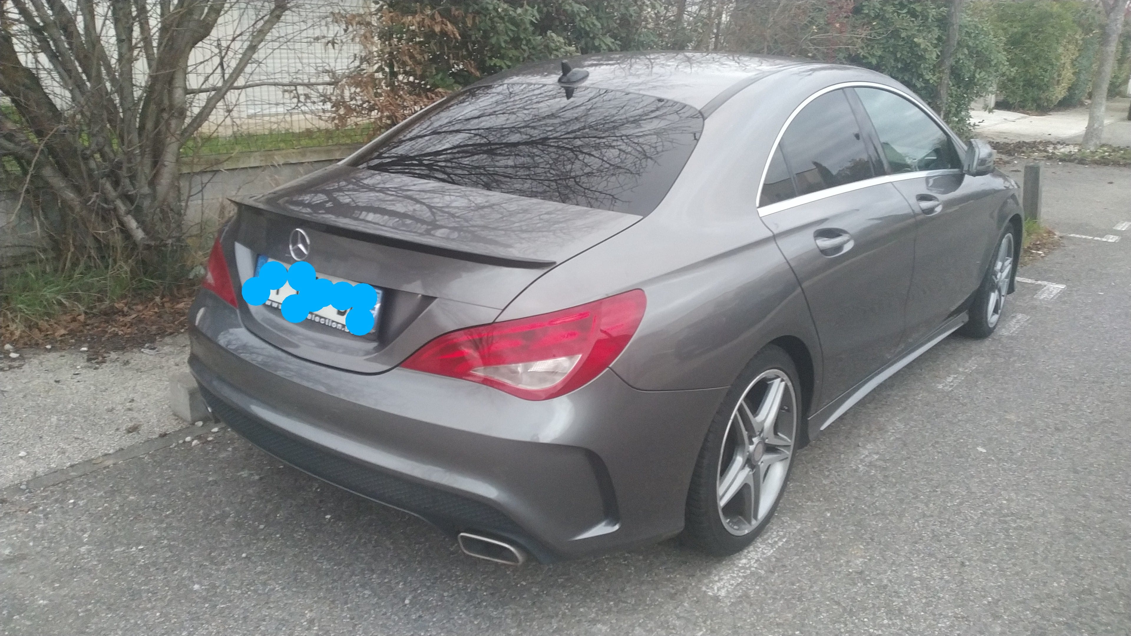 Mercedes-Benz Classe CLA avec GPS