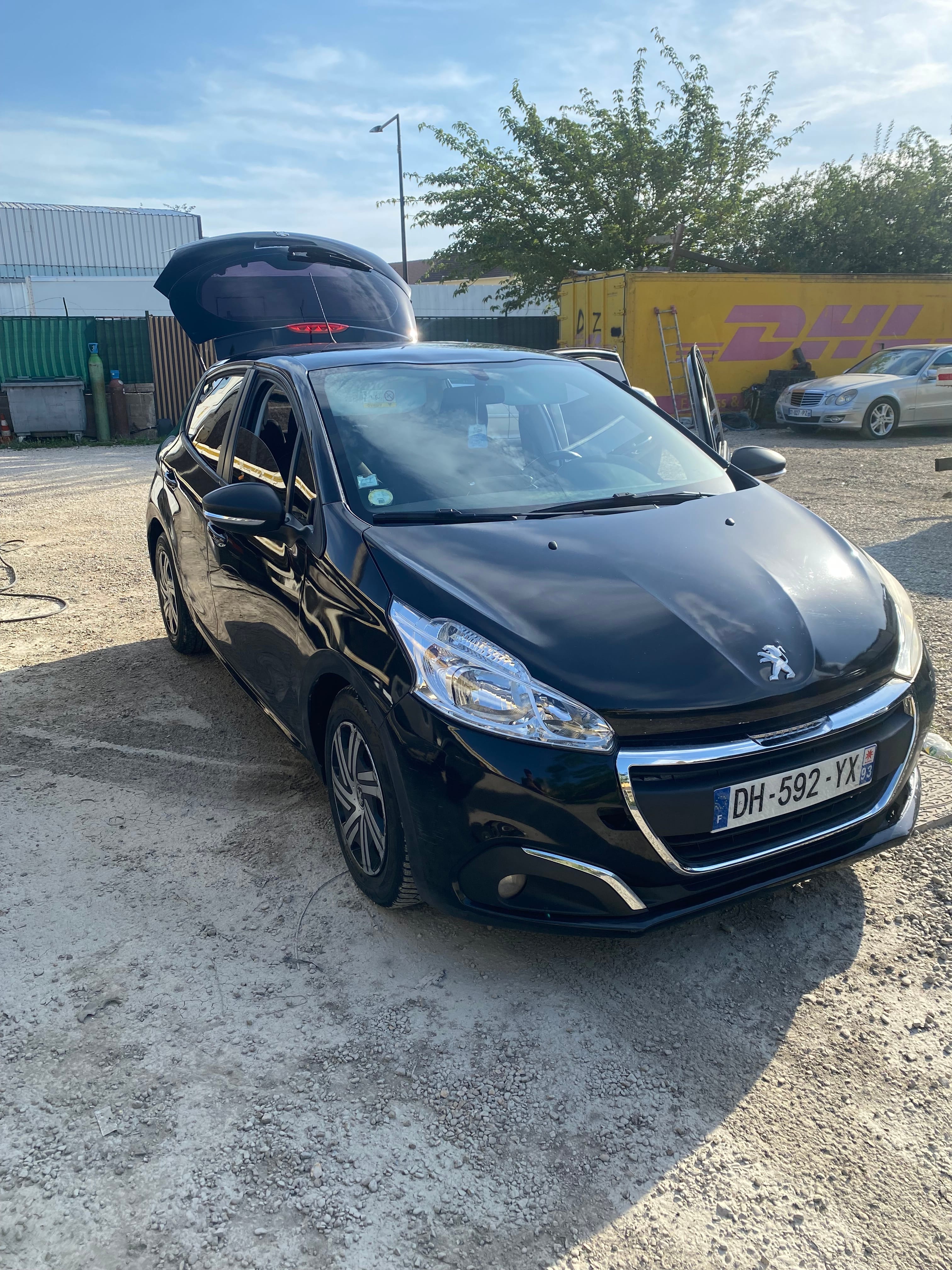 Peugeot 208, 2014, Diesel