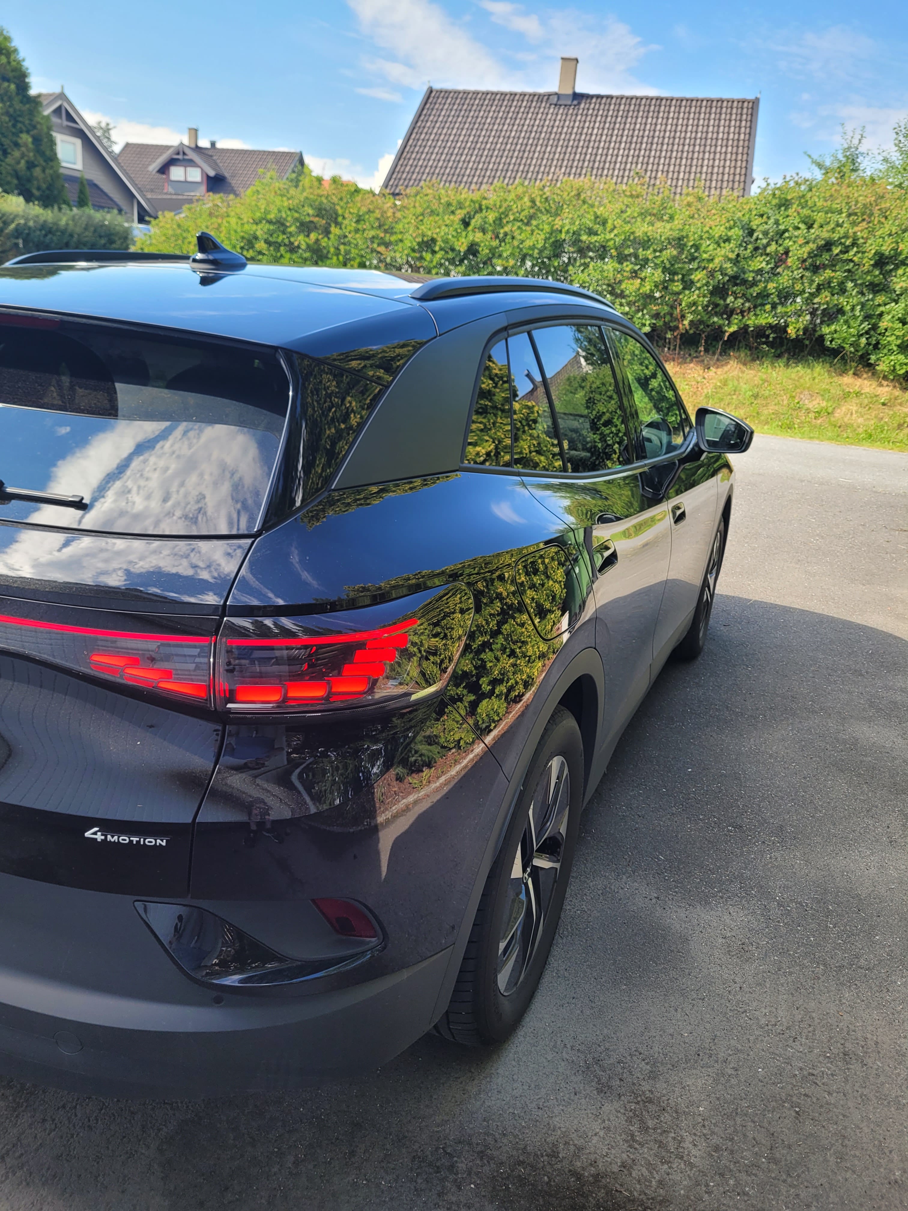 Volkswagen ID.4 Pro with GPS