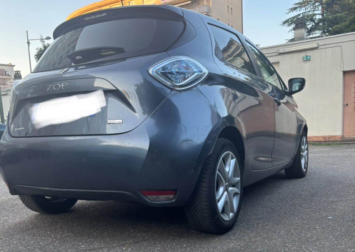 Renault ZOE avec GPS