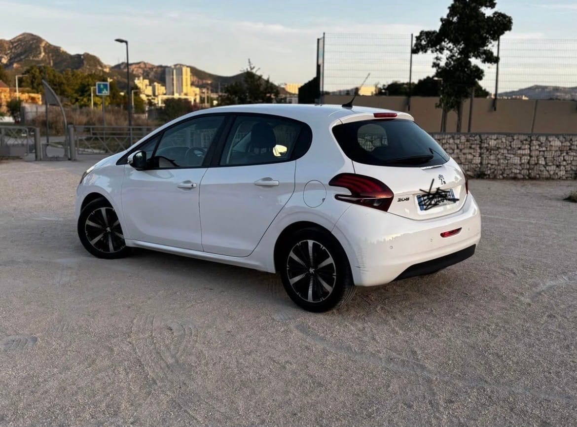 Peugeot 2008 avec Climatisation