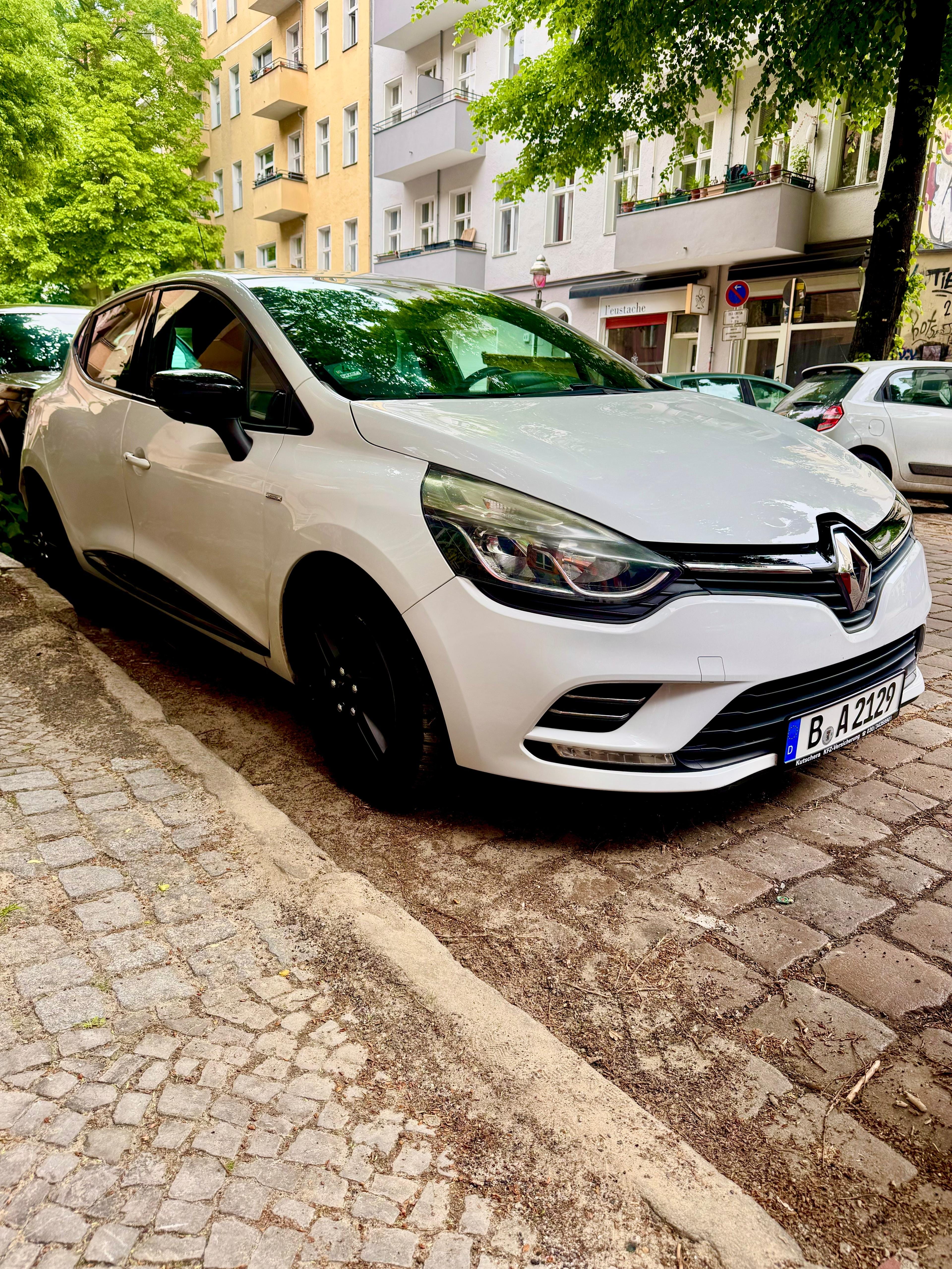 Renault Clio mit Klimaanlage