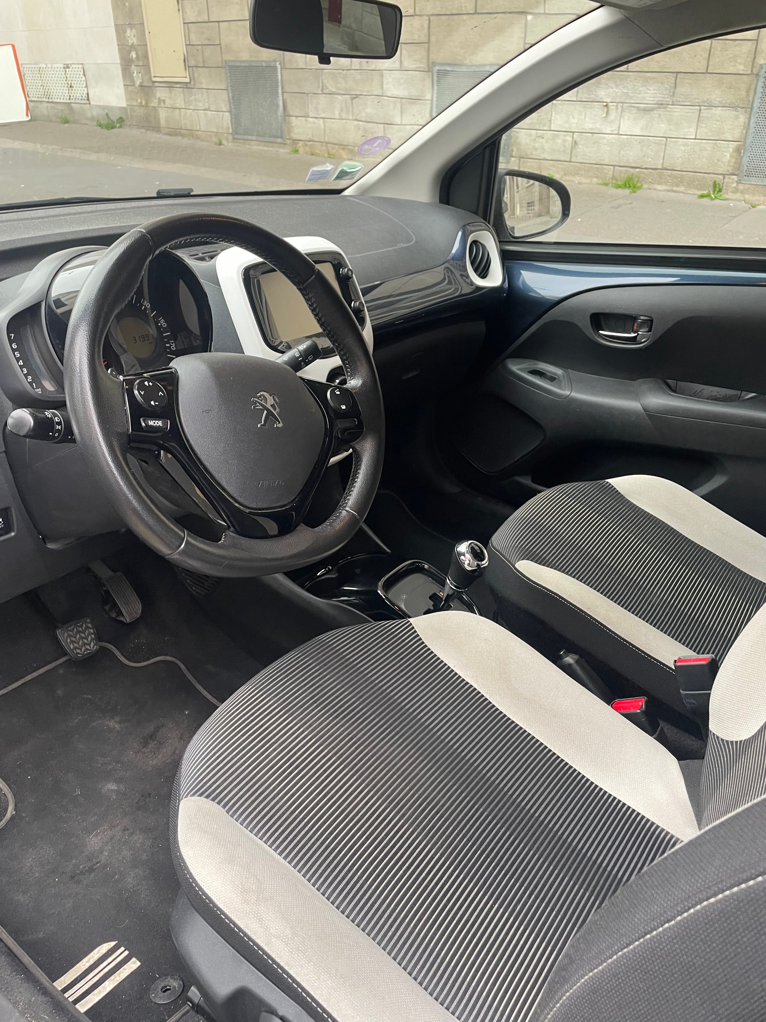 Peugeot 108 avec Audio Bluetooth