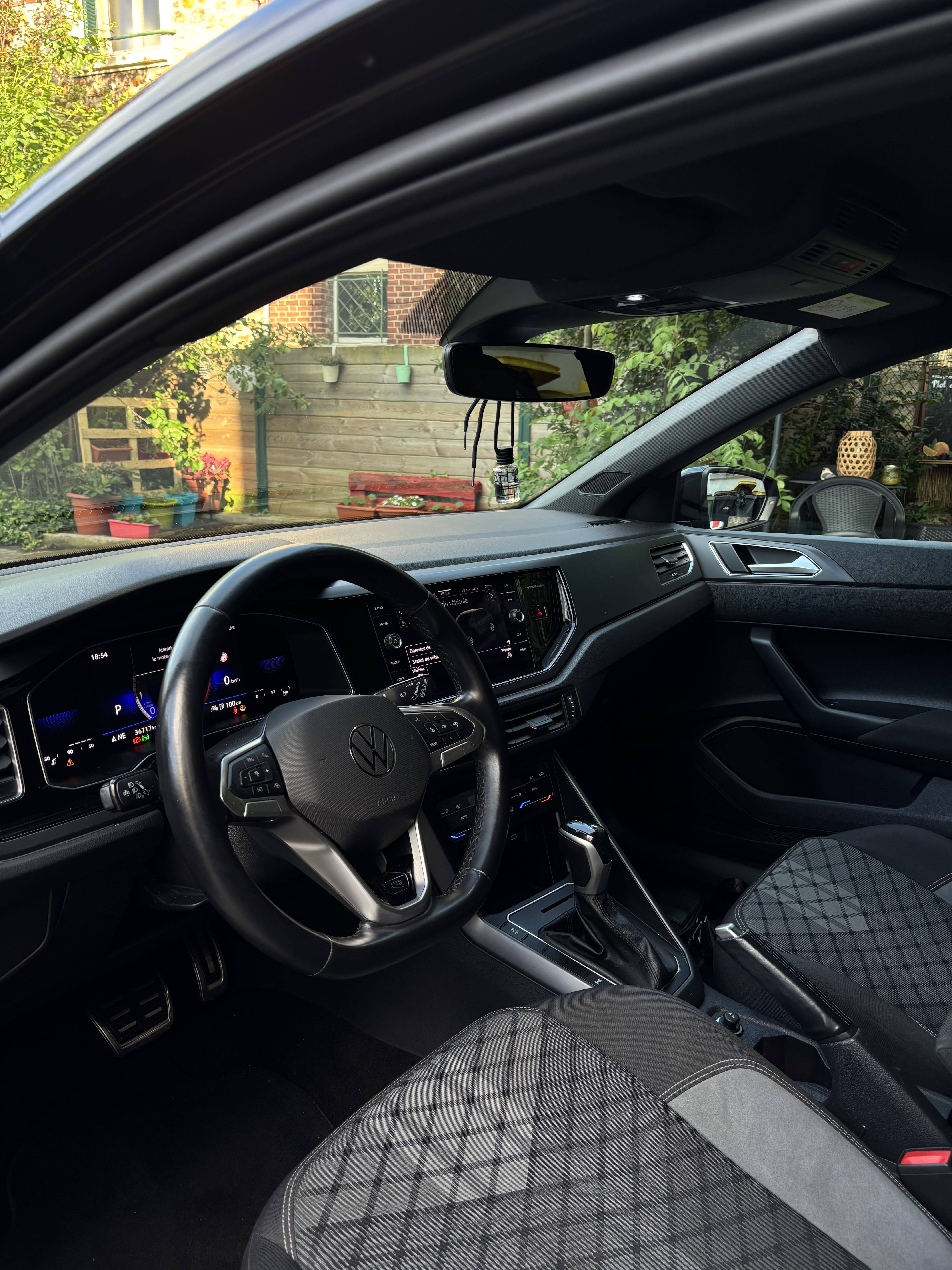 Volkswagen Polo R-Line avec GPS