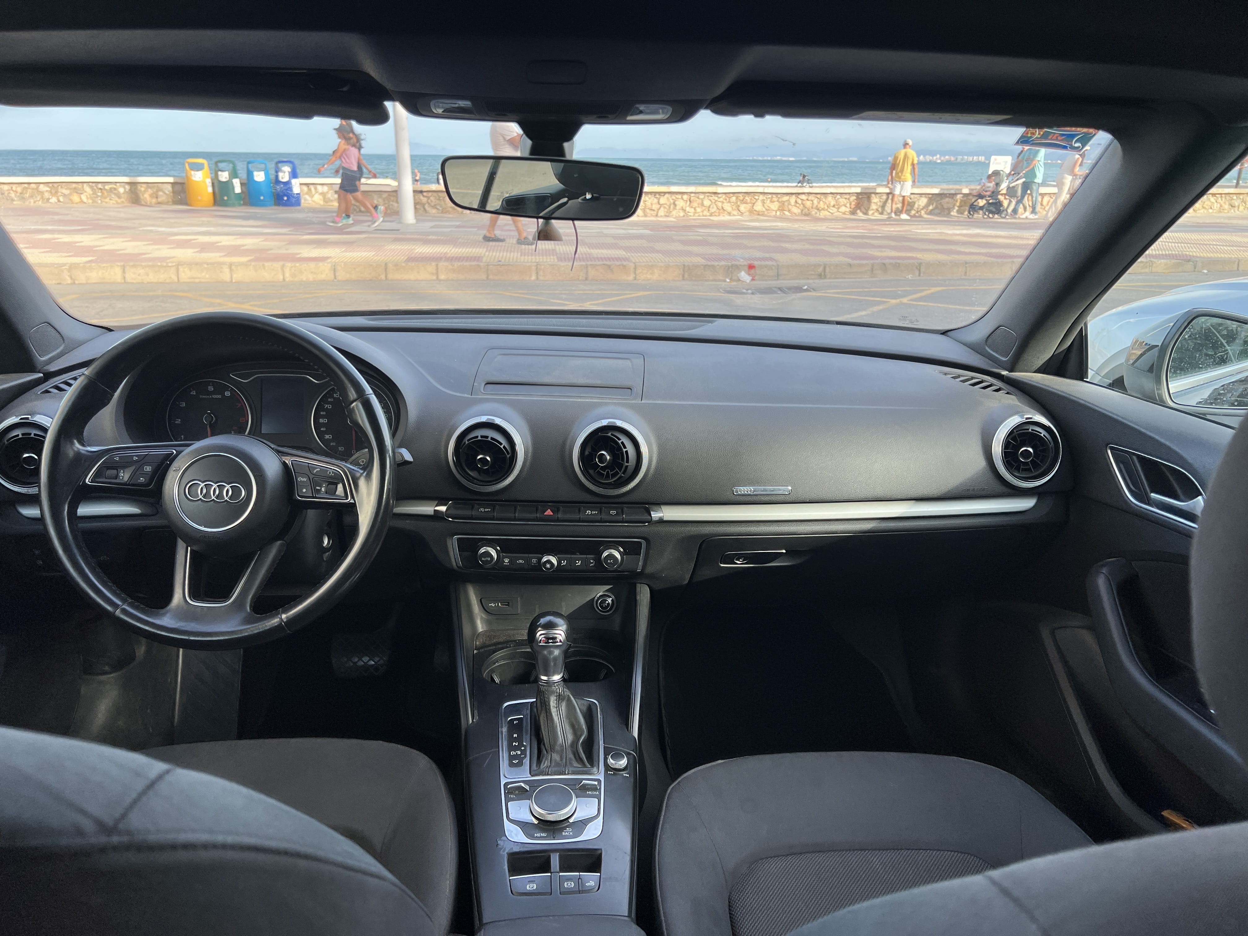 Audi A3 Cabriolet med Bluetooth audio
