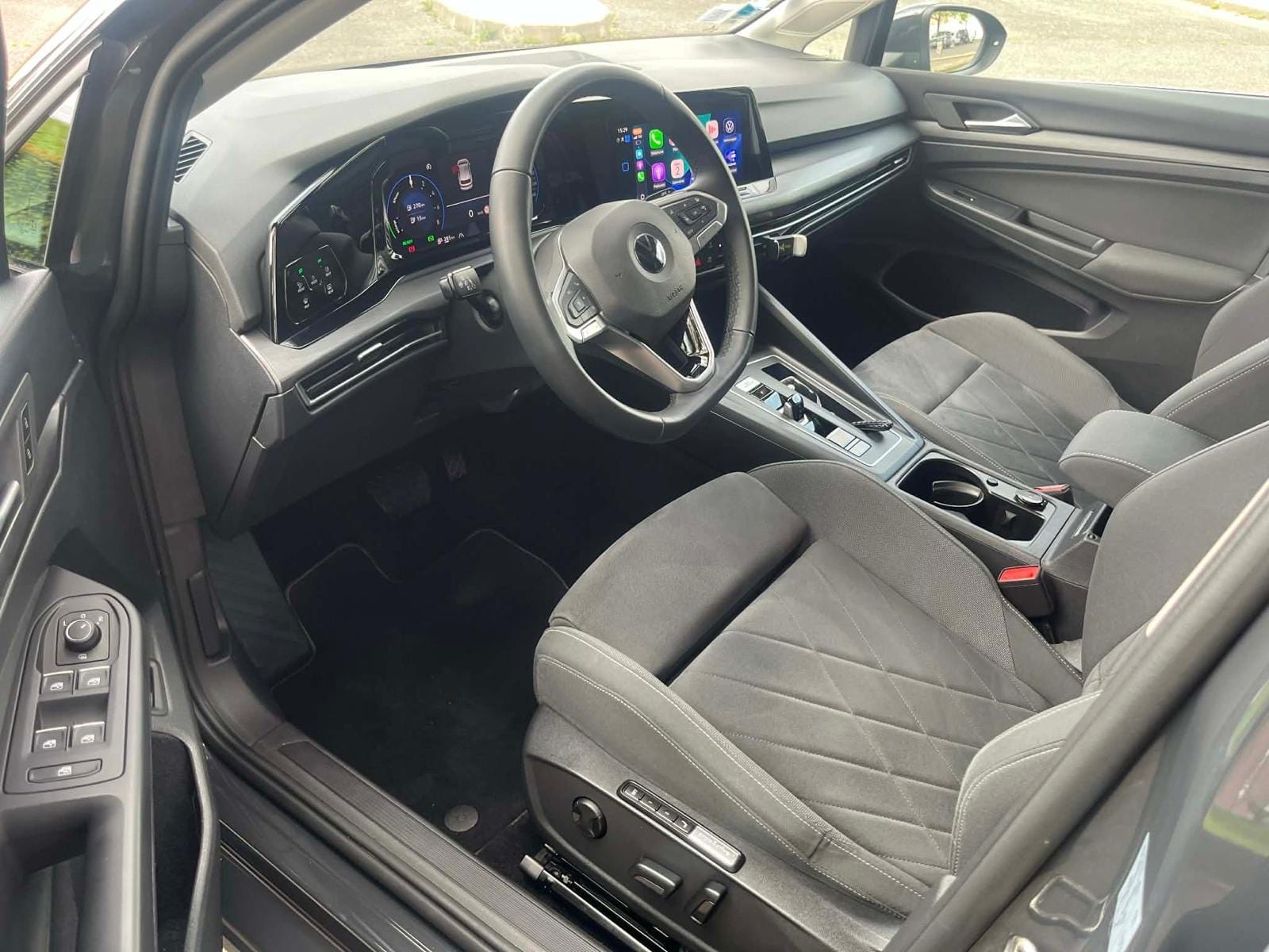 Volkswagen Golf 1.4 essence hybride avec Audio Bluetooth