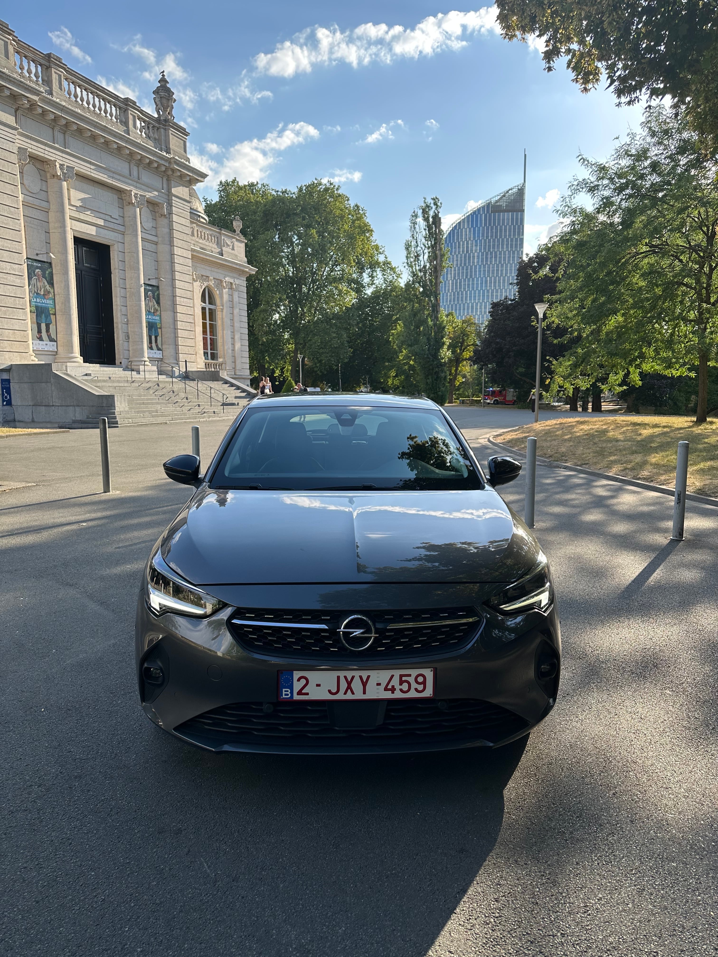 Opel Corsa avec Régulateur de vitesse