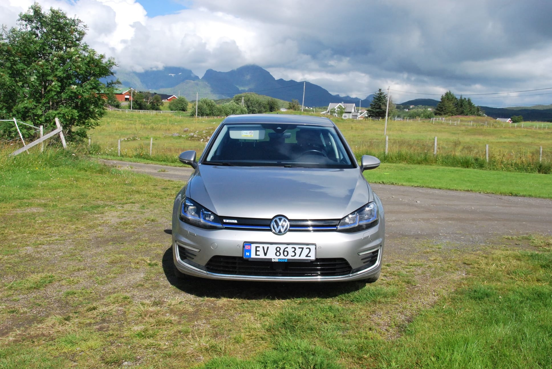 Volkswagen Golf El-bil med GPS