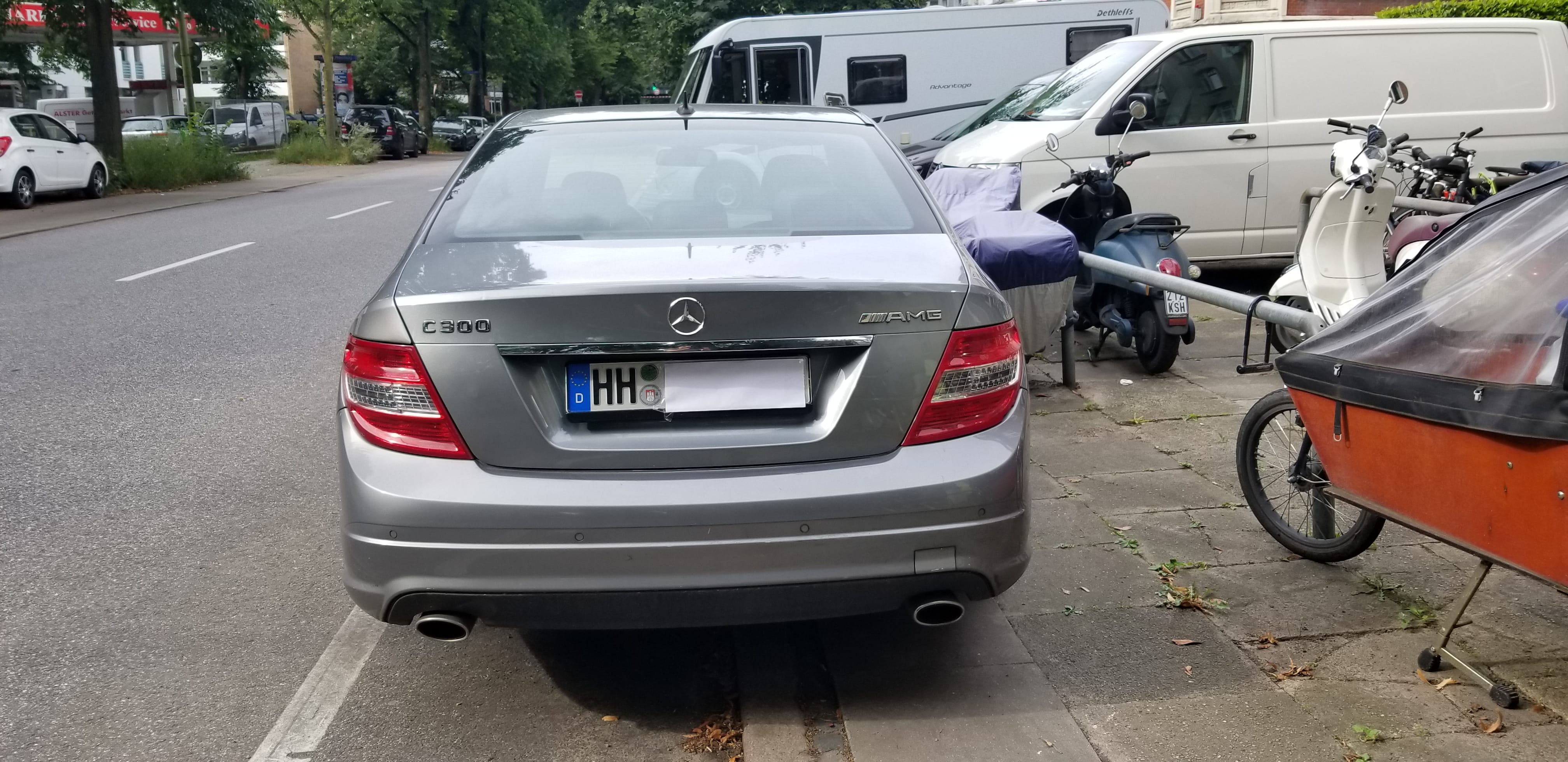 Mercedes-Benz C-Klasse C 300 AMG con Entrada de Audio/iPod