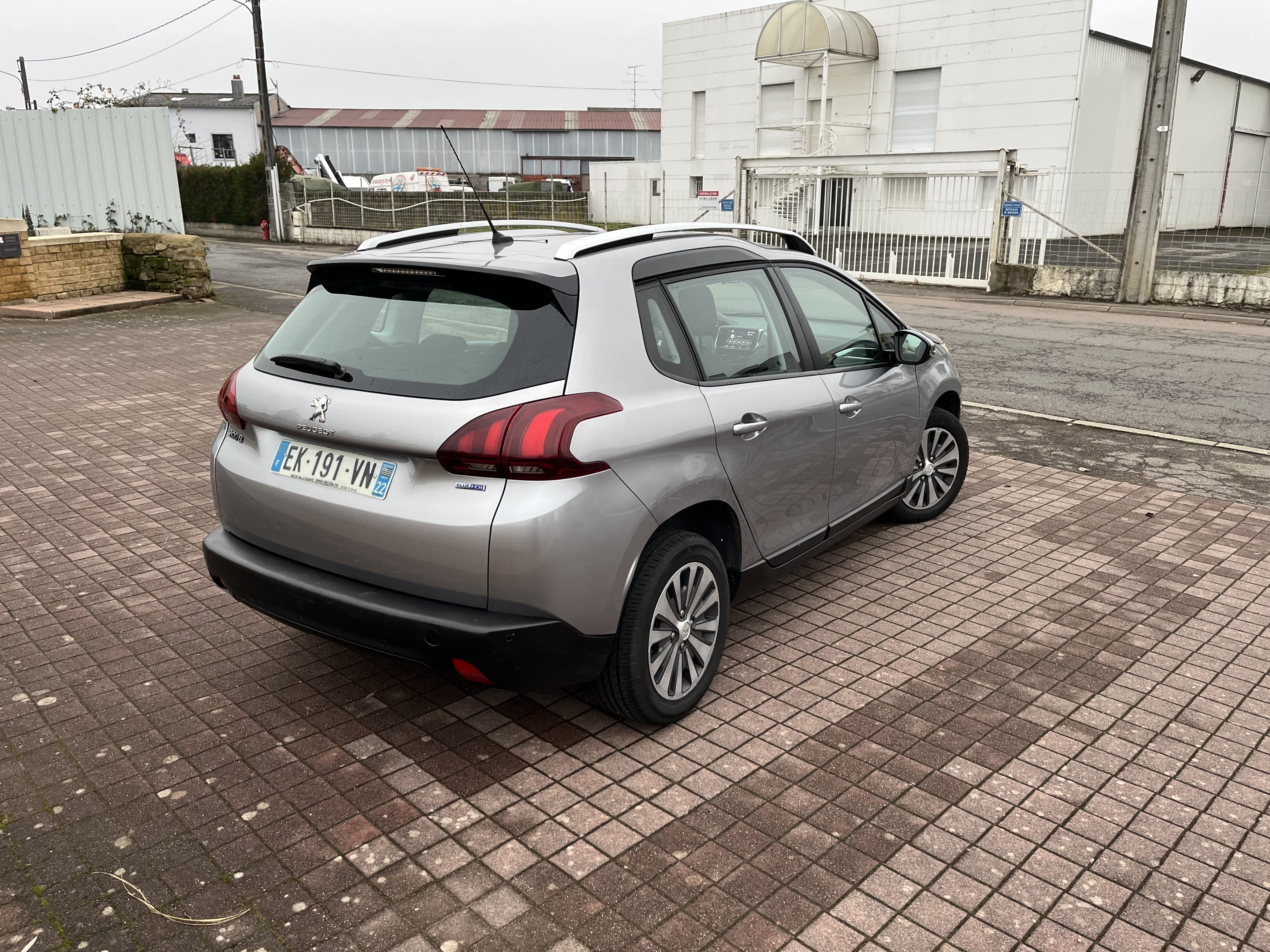 Peugeot 2008 avec Régulateur de vitesse