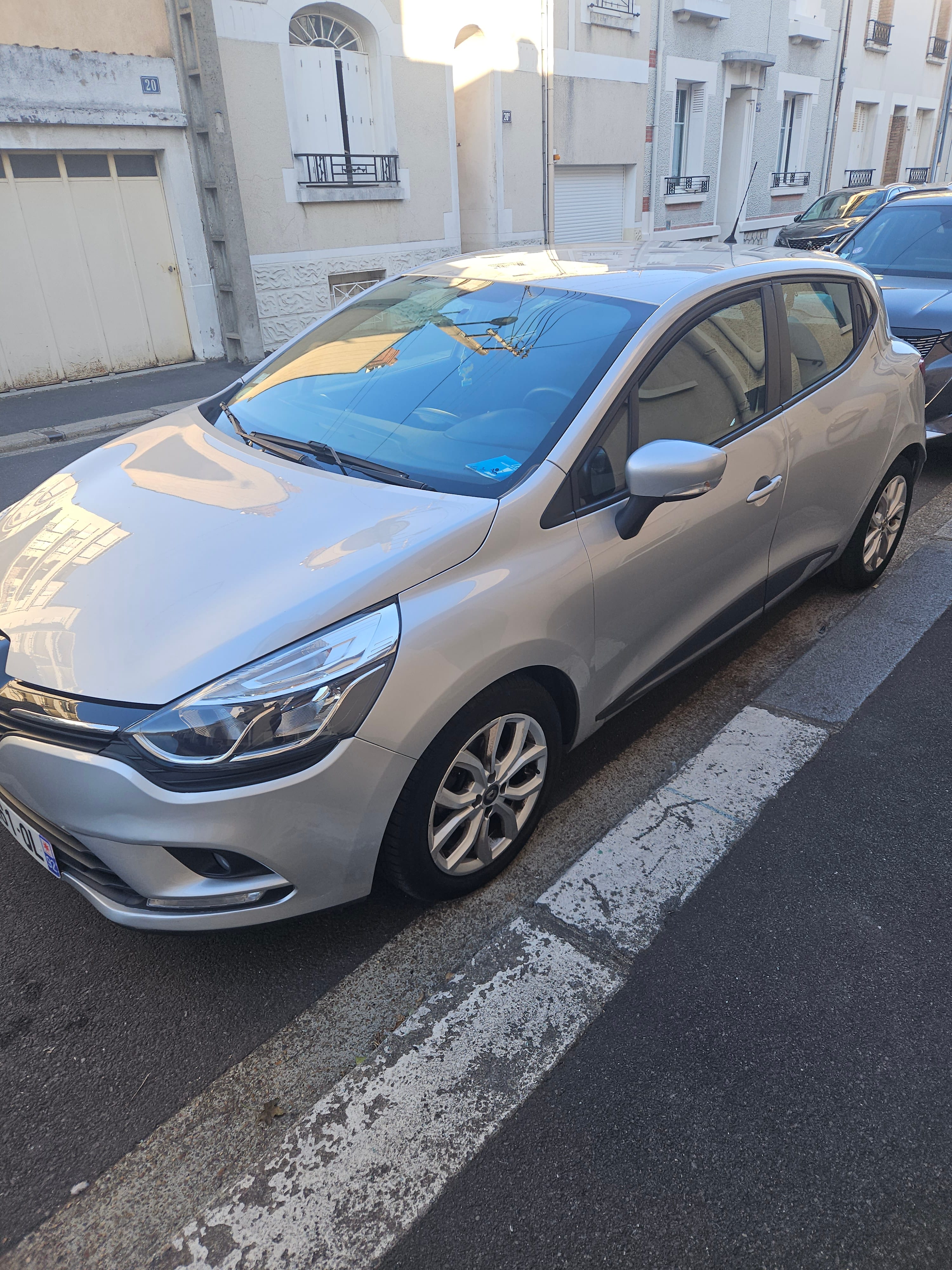 Renault Clio avec GPS