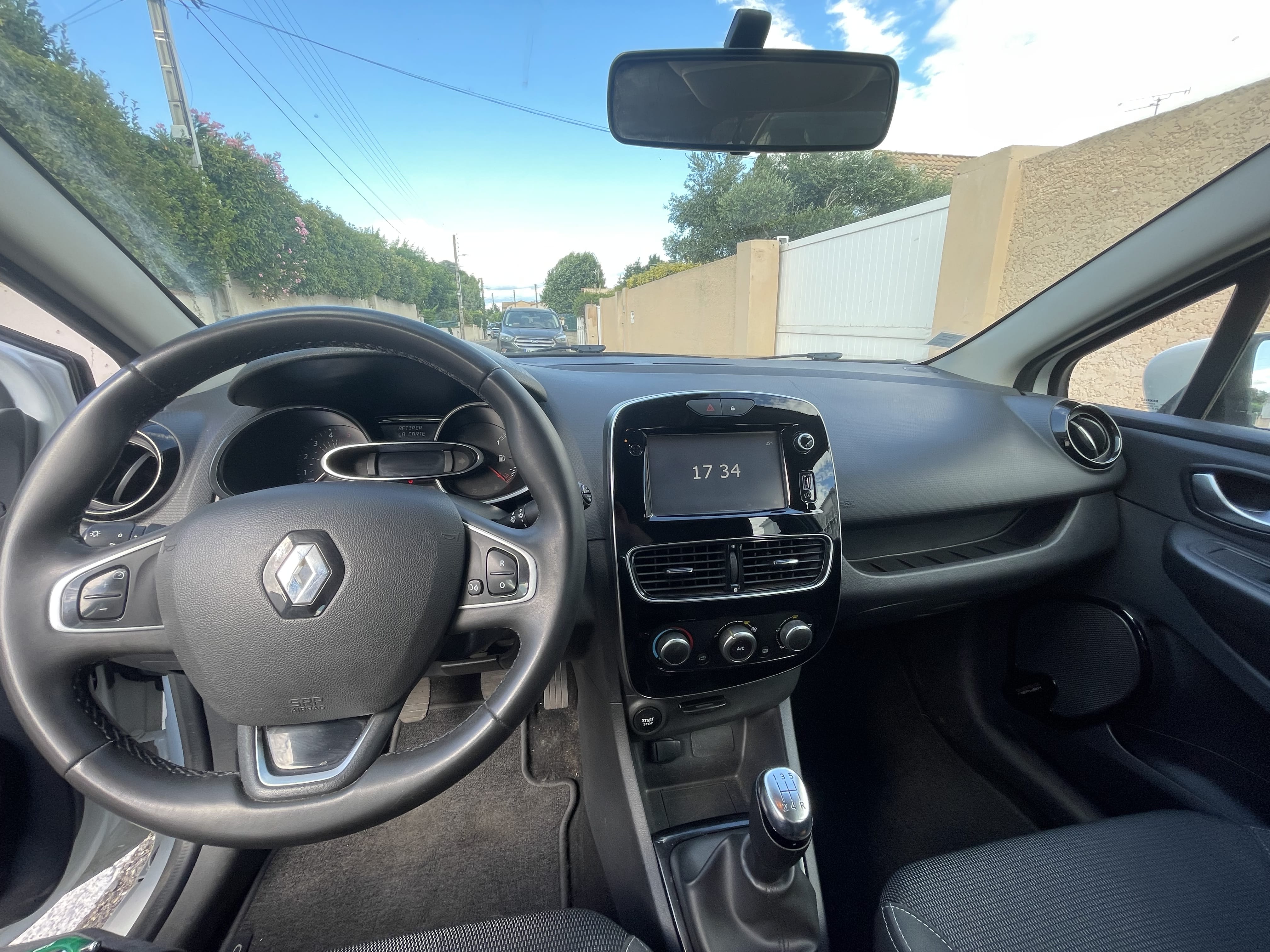 Renault Clio 1.5DCI 75CH avec GPS