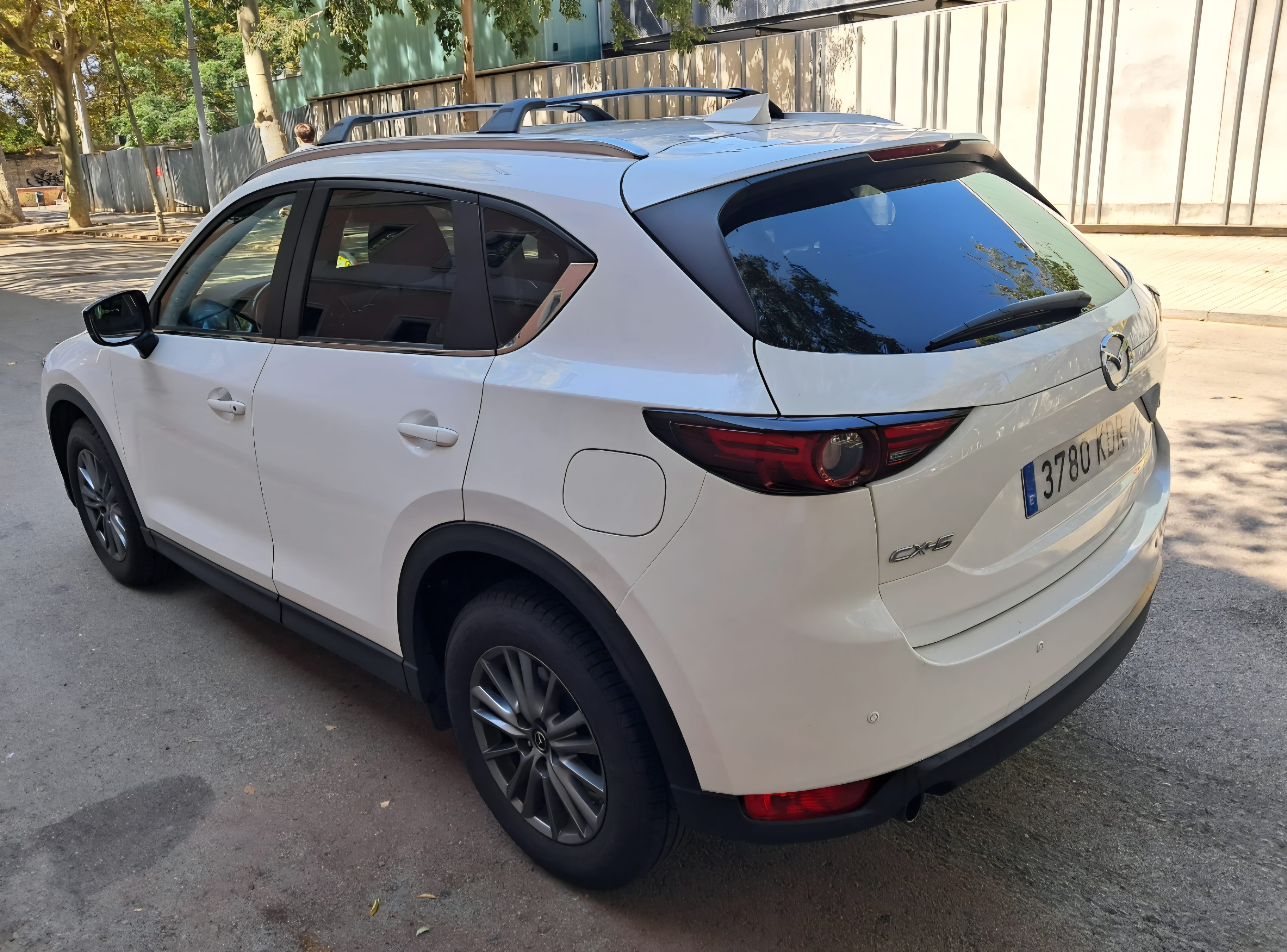 Mazda CX-5 con Cámara de marcha atrás