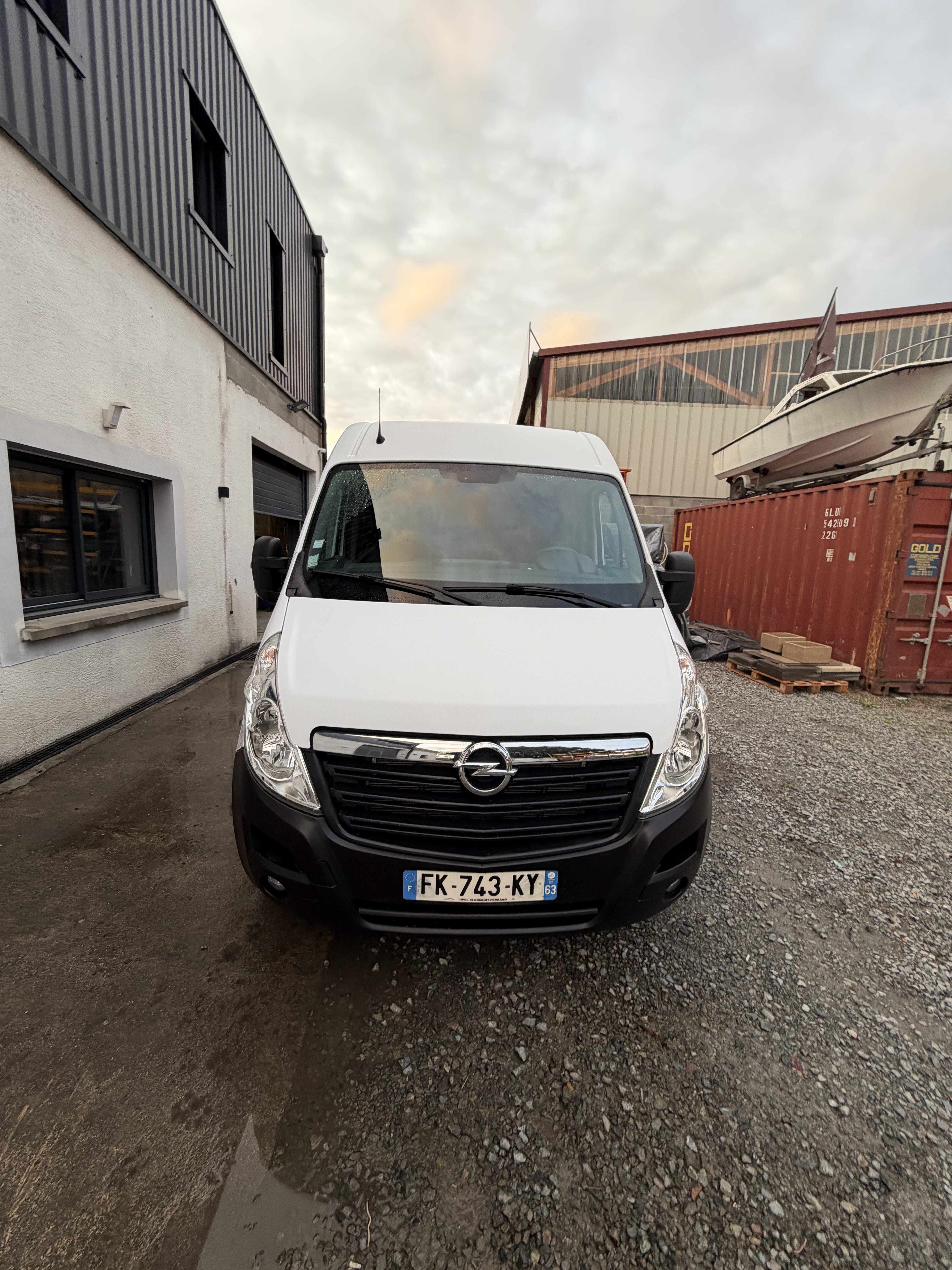 Opel Movano